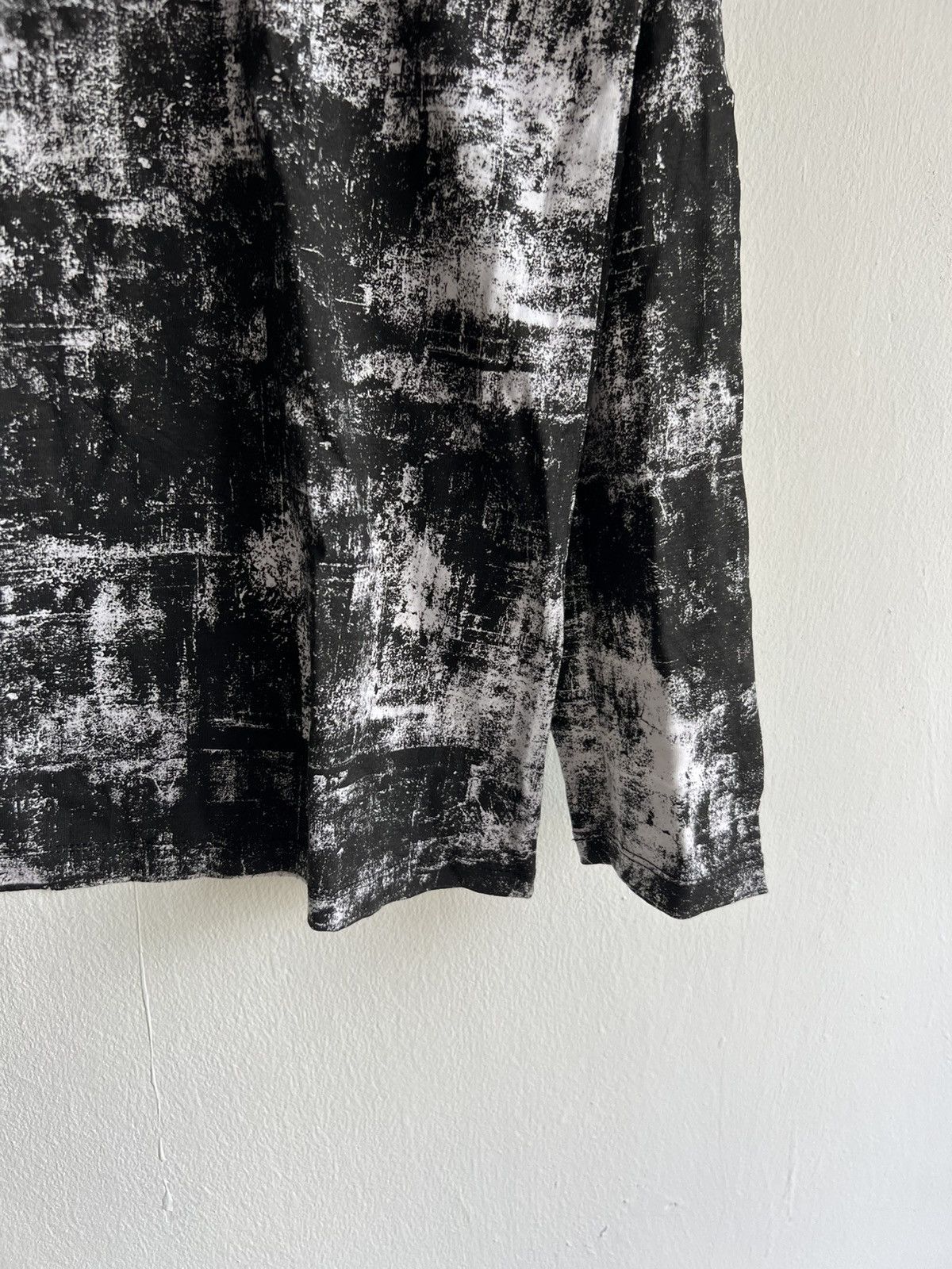 Shellac Shellac x Semantic Design Marble Print Black White LS Shirt Size US M / EU 48-50 / 2 - 4 Thumbnail