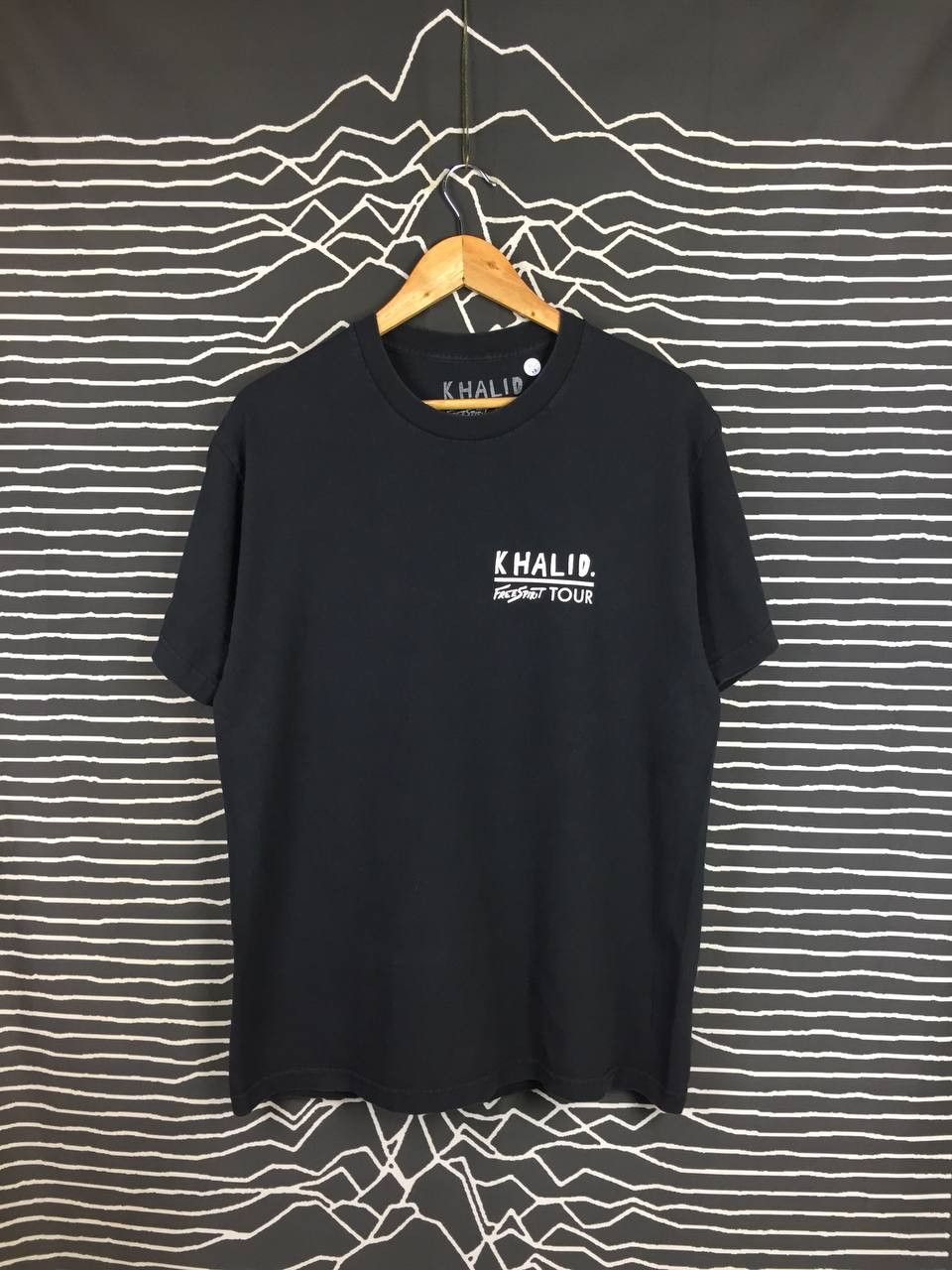 Band Tees Khalid American Singer Free Spirit 2019 Tour Tee Size US L / EU 52-54 / 3 - 4 Thumbnail