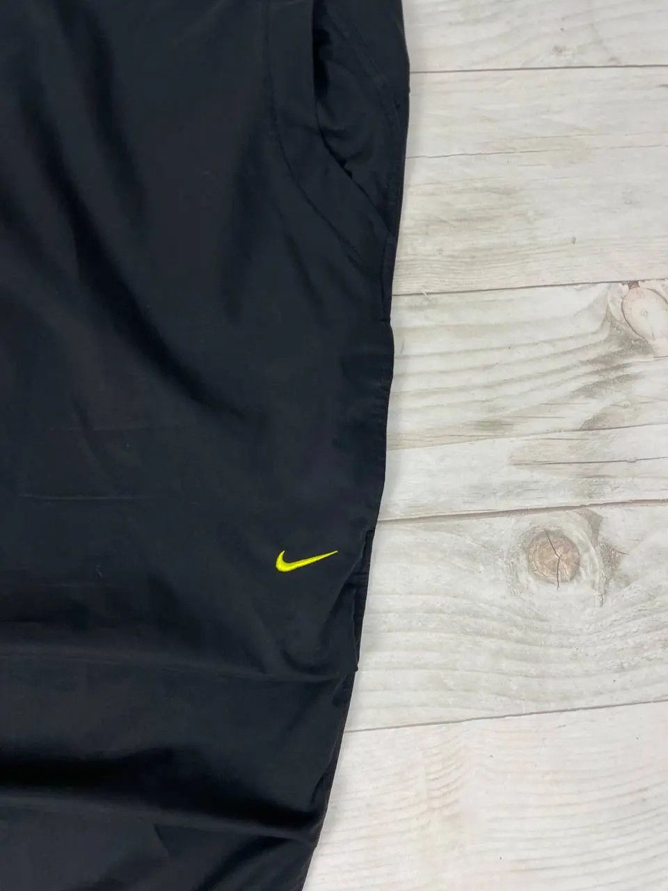 Nike Vintage Nike Track Pants 00s Nylon Swoosh Y2K Baggy Size US 36 / EU 52 - 5 Thumbnail