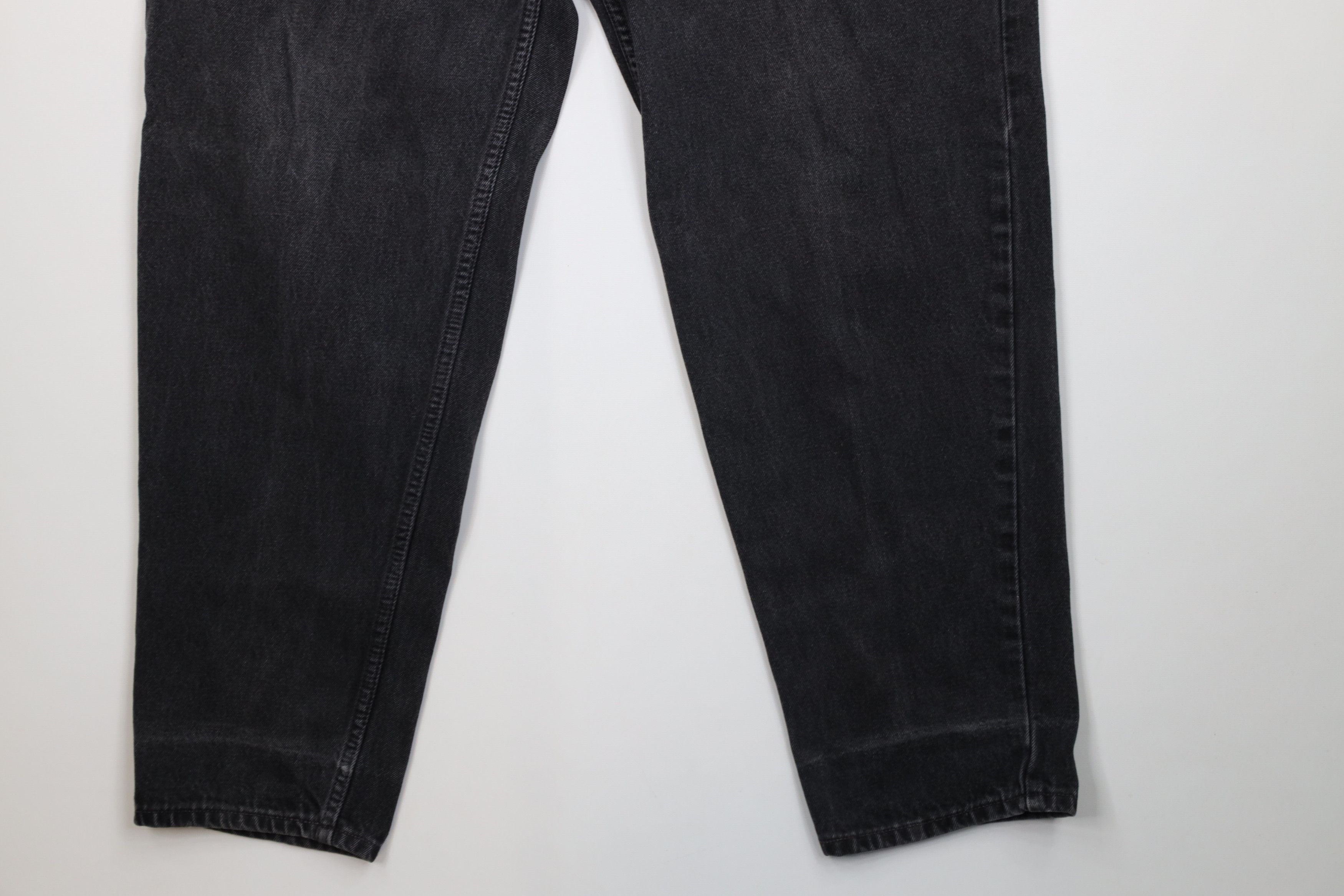 Levi's Vintage 90s Levis 560 Tapered Leg Denim Jeans Black USA Size US 38 / EU 54 - 4 Thumbnail