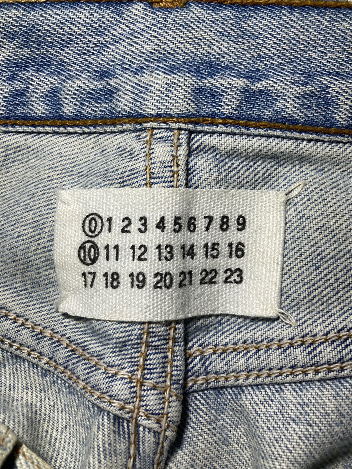 Maison Margiela SS03 Maison Margiela Artisanal Painted Denim Jean White 0 10 Size US 28 / EU 44 - 21 Thumbnail