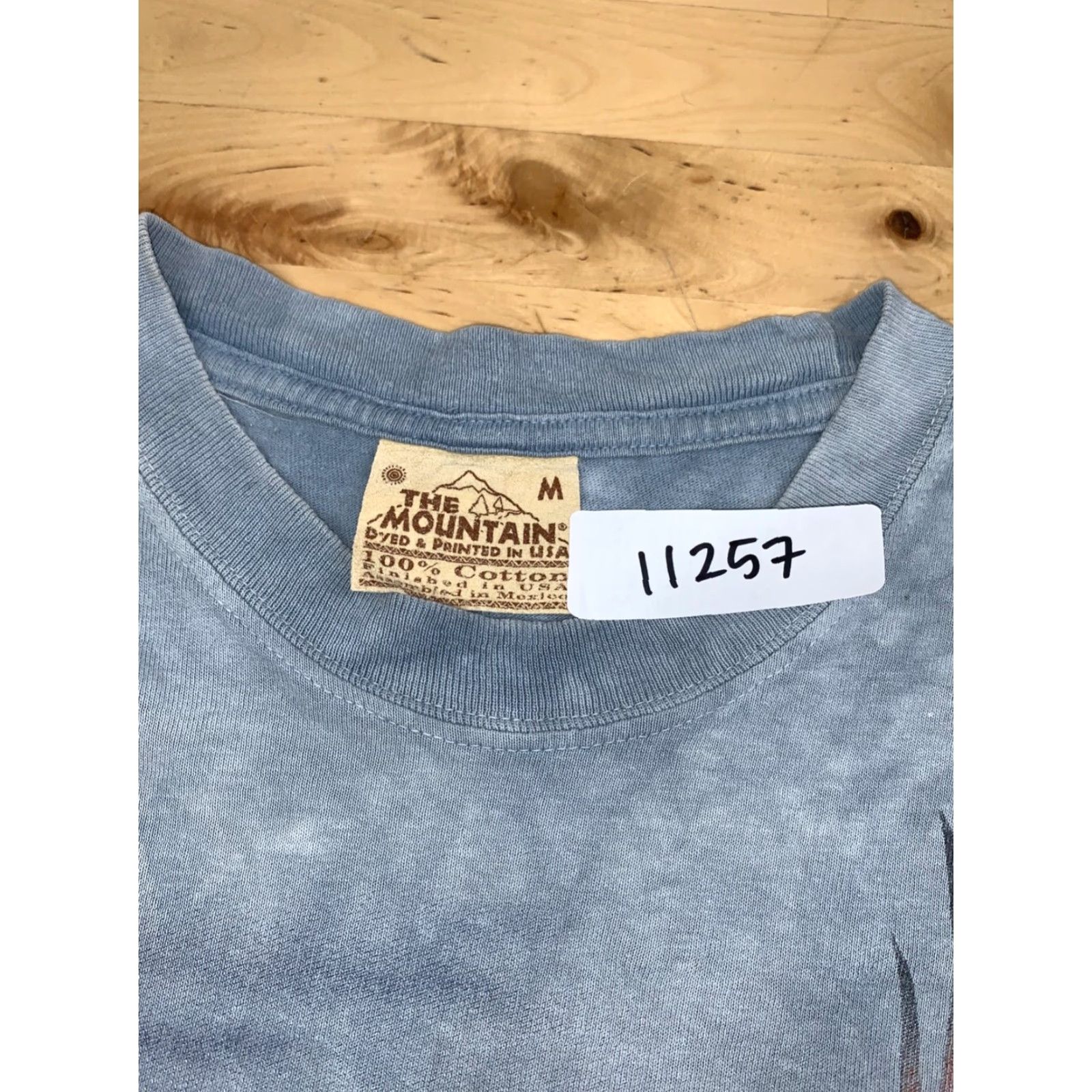 The Mountain VINTAGE The Mountain T Shirt Mens M Blue Eagle Soarin 11257 Shirt Mens M Blue Eagle Soarin 11257 Size US M / EU 48-50 / 2 - 2 Thumbnail