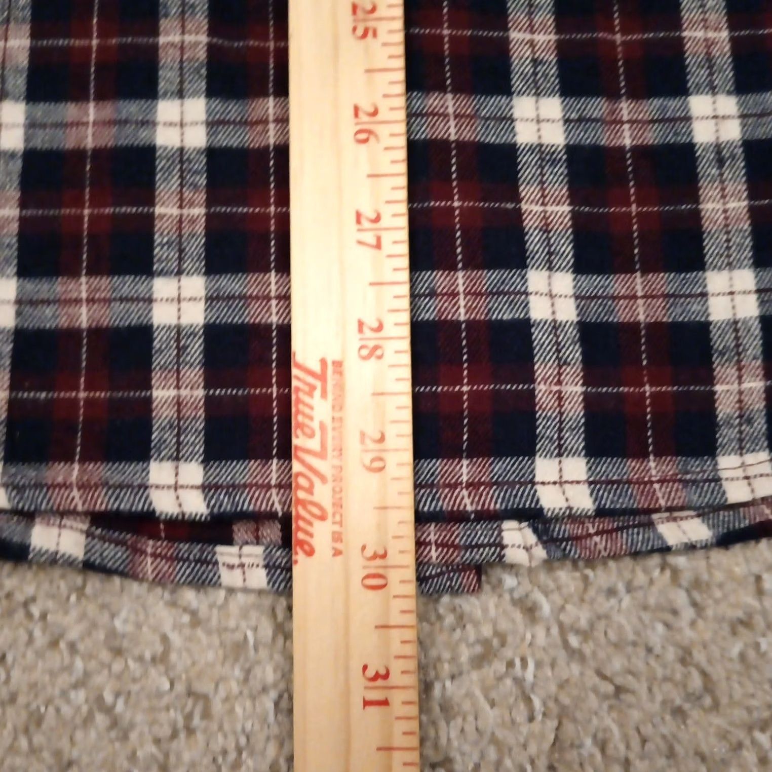 Arrow Arrow Shirt Mens Medium Red Plaid Flannel Long Sleeve Button Down Cotton Size US M / EU 48-50 / 2 - 7 Thumbnail