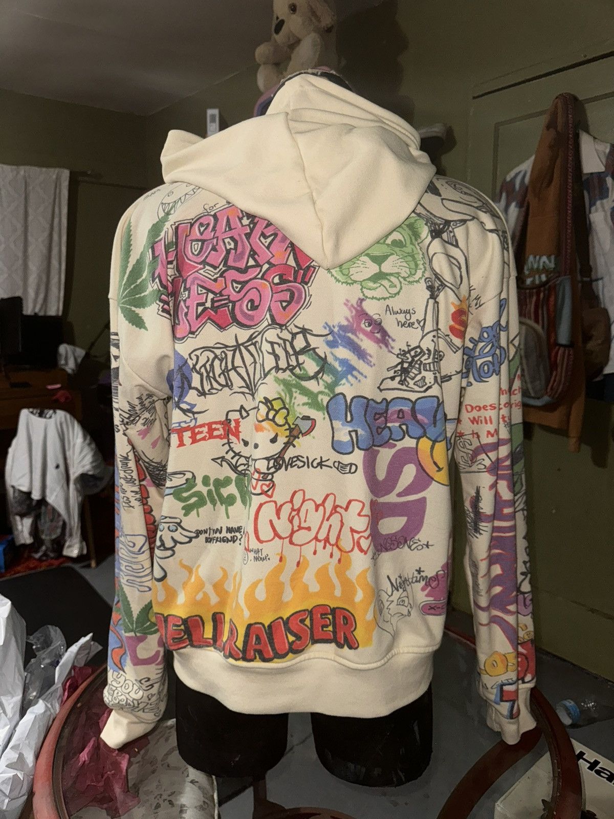 Designer Nightclub War! Hoodie Size US L / EU 52-54 / 3 - 2 Thumbnail