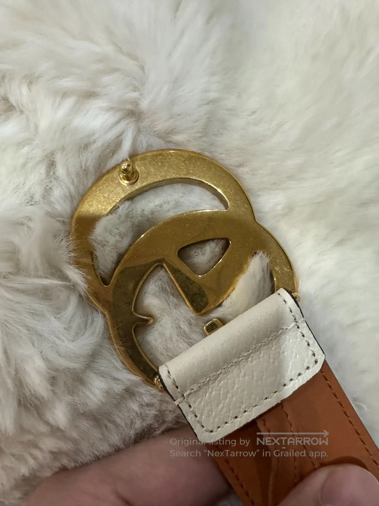 Gucci Guicci size 75 Contrasting Gold G Buckle Belt| Size ONE SIZE - 6 Thumbnail