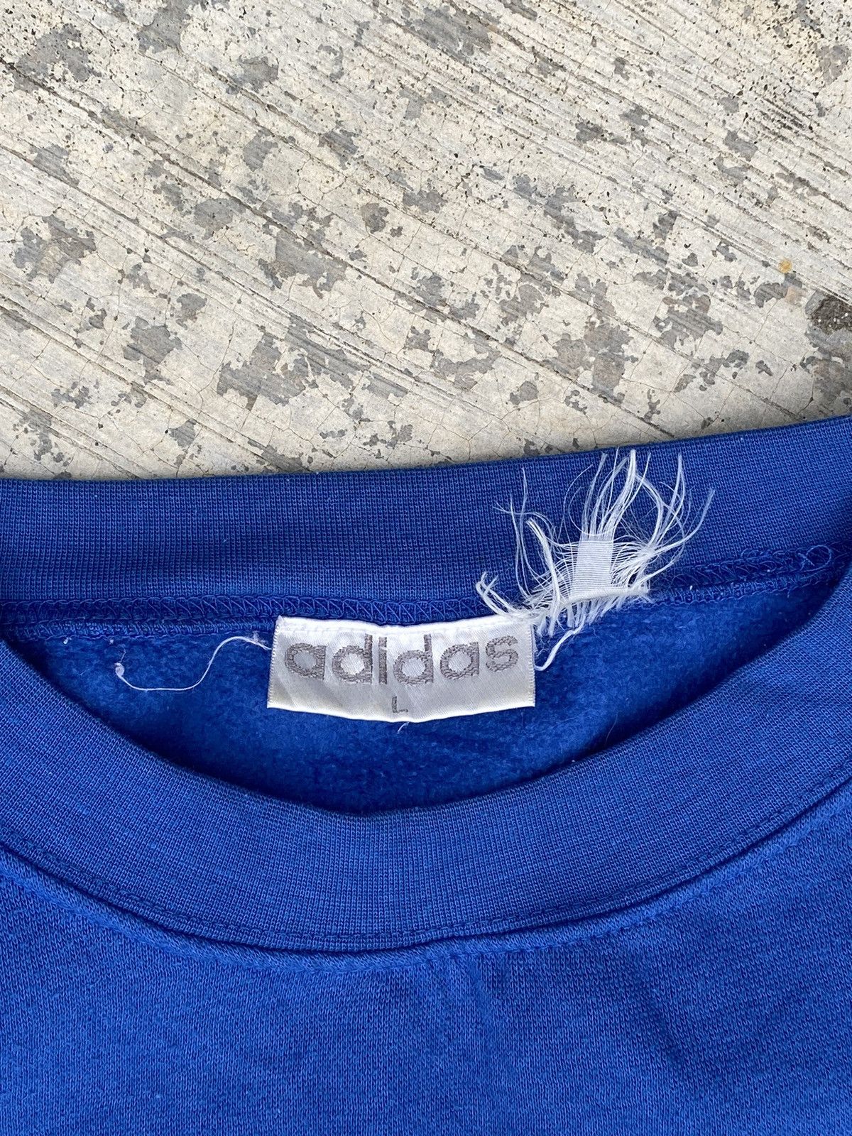 Adidas Vintage Adidas spellout baggy sweatshirt Size US M / EU 48-50 / 2 - 6 Thumbnail