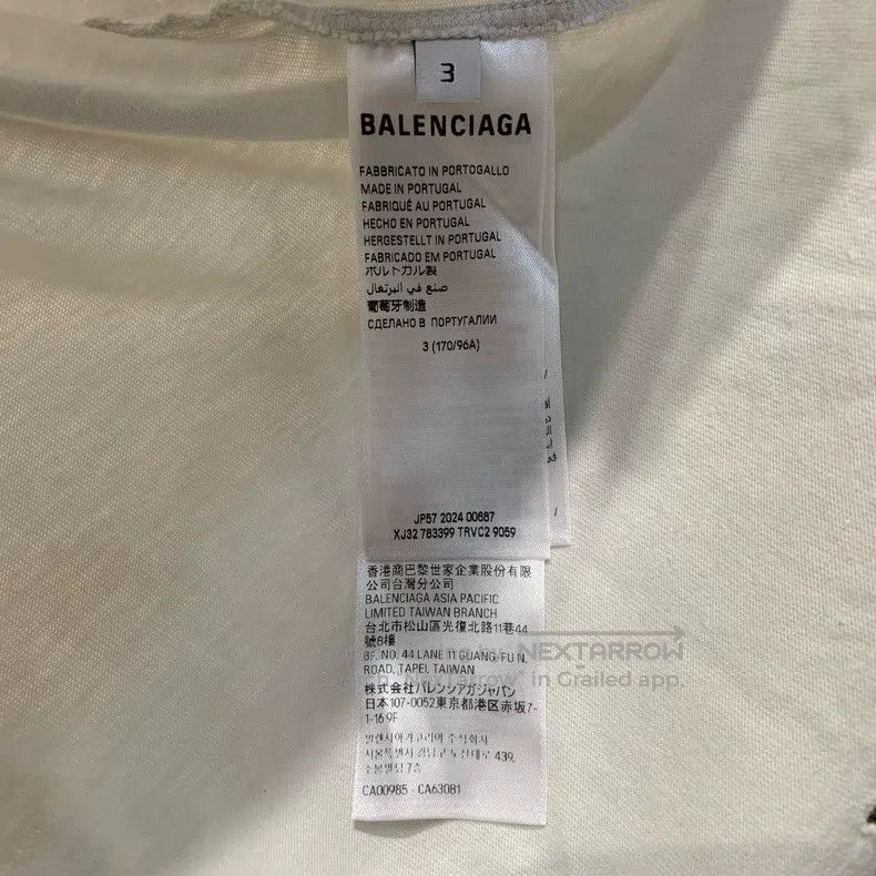 Balenciaga Balenciaga Wave Circle Logo Destroyed Short-Sleeve Size US L / EU 52-54 / 3 - 4 Thumbnail
