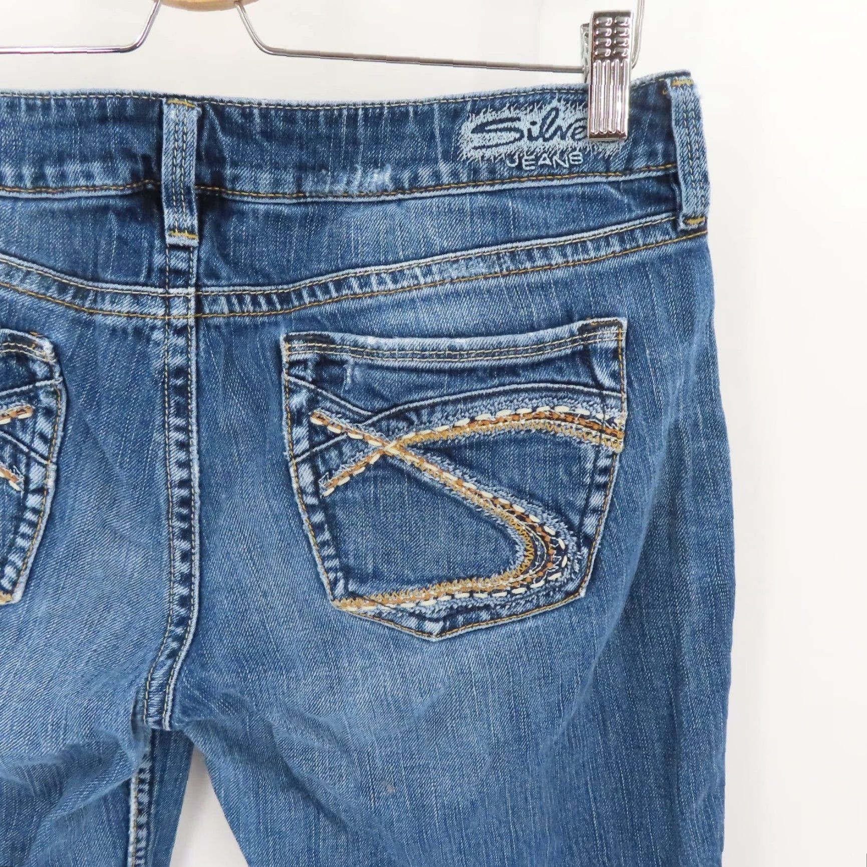 Silver Jeans Co. Silver Jeans 5 Eden Cut Off Bermuda Denim Shorts Distressed Blue Pockets Womens Size 27" / US 4 / IT 40 - 7 Thumbnail