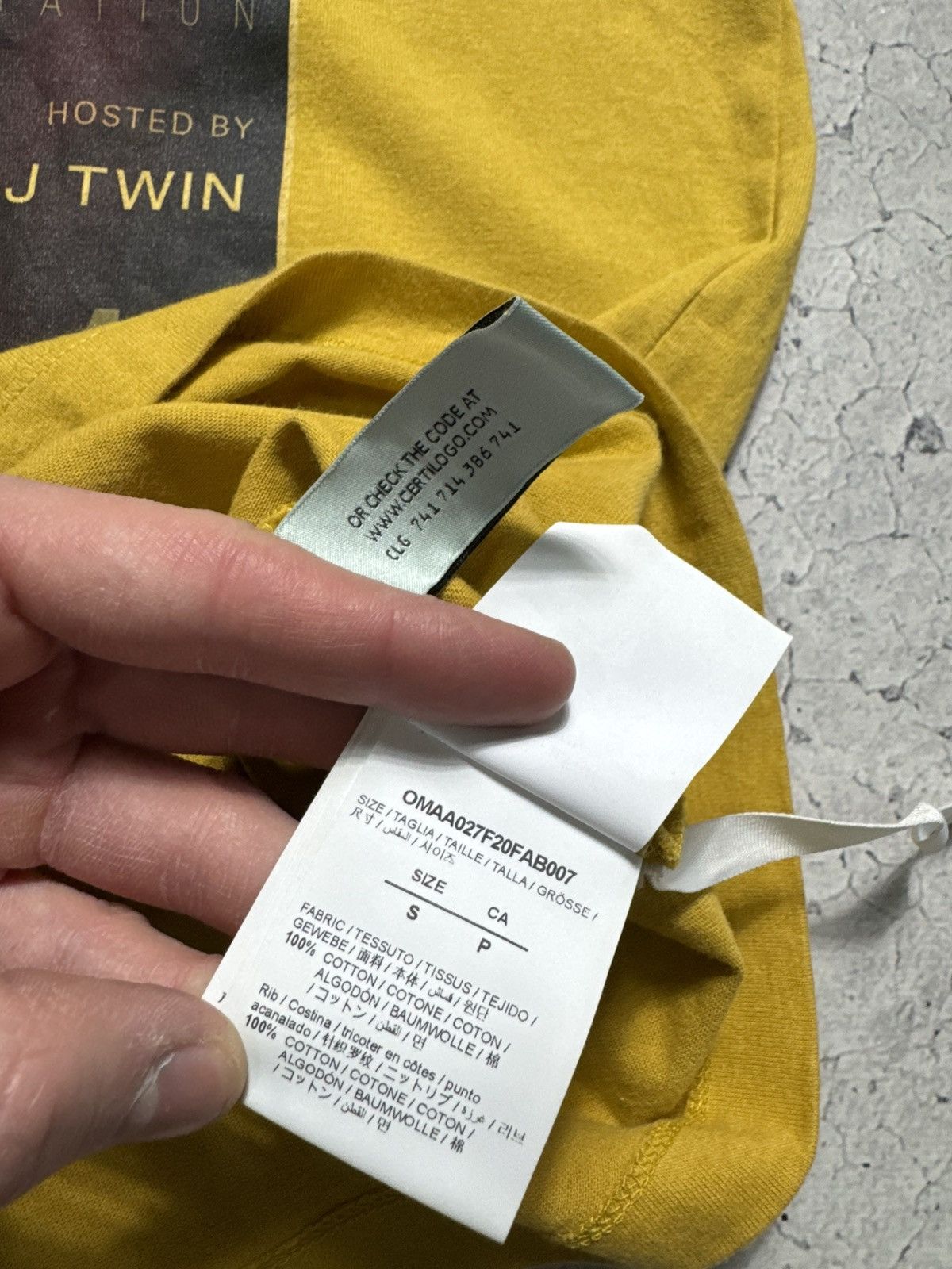 Off-White Off-White Luxury T-Shirt Big Logo Size S Size US S / EU 44-46 / 1 - 10 Thumbnail