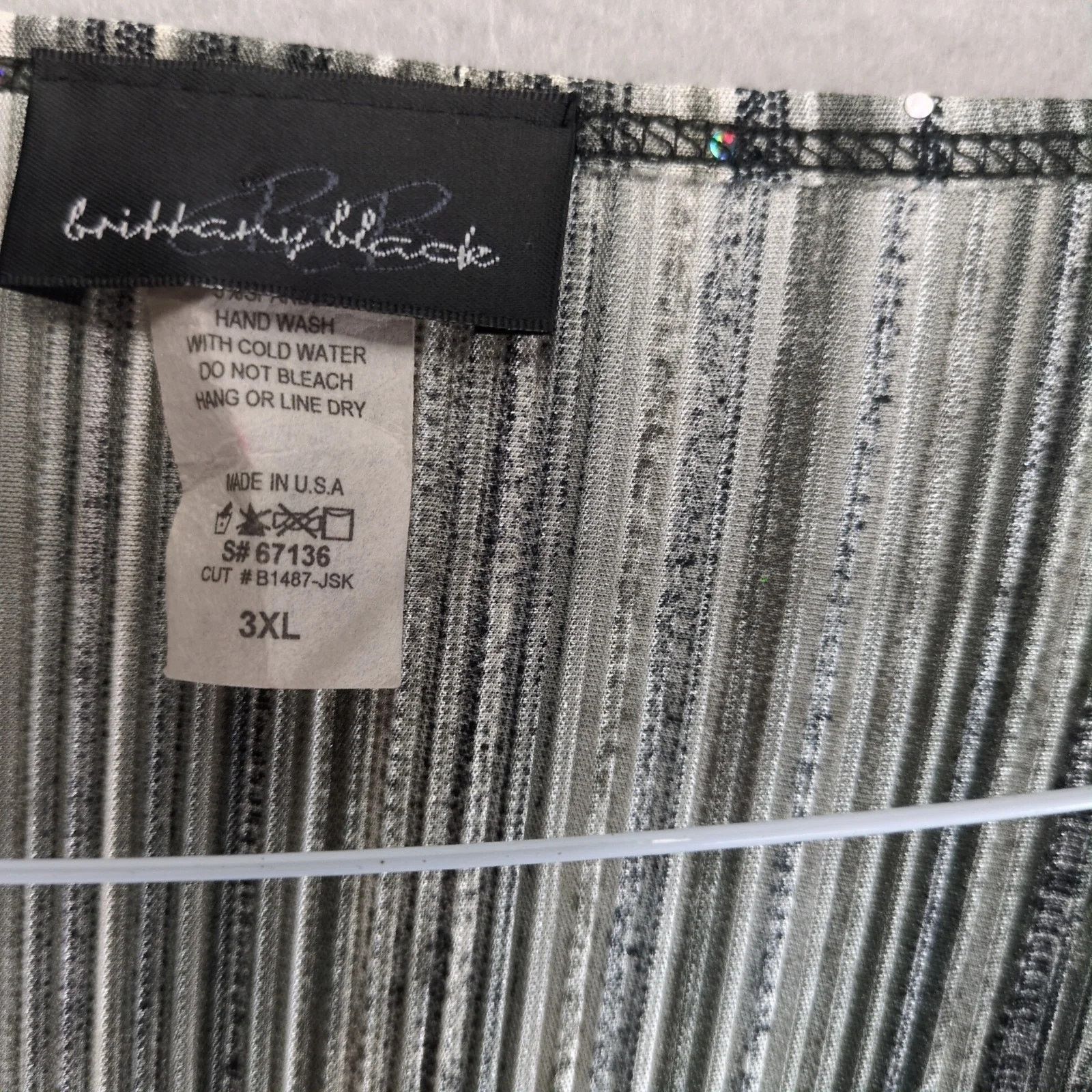 Other Brittany Black Sequin Shimmer Striped Buckle Front Blouse 3X Size 3XL / US 20-22 - 3 Thumbnail