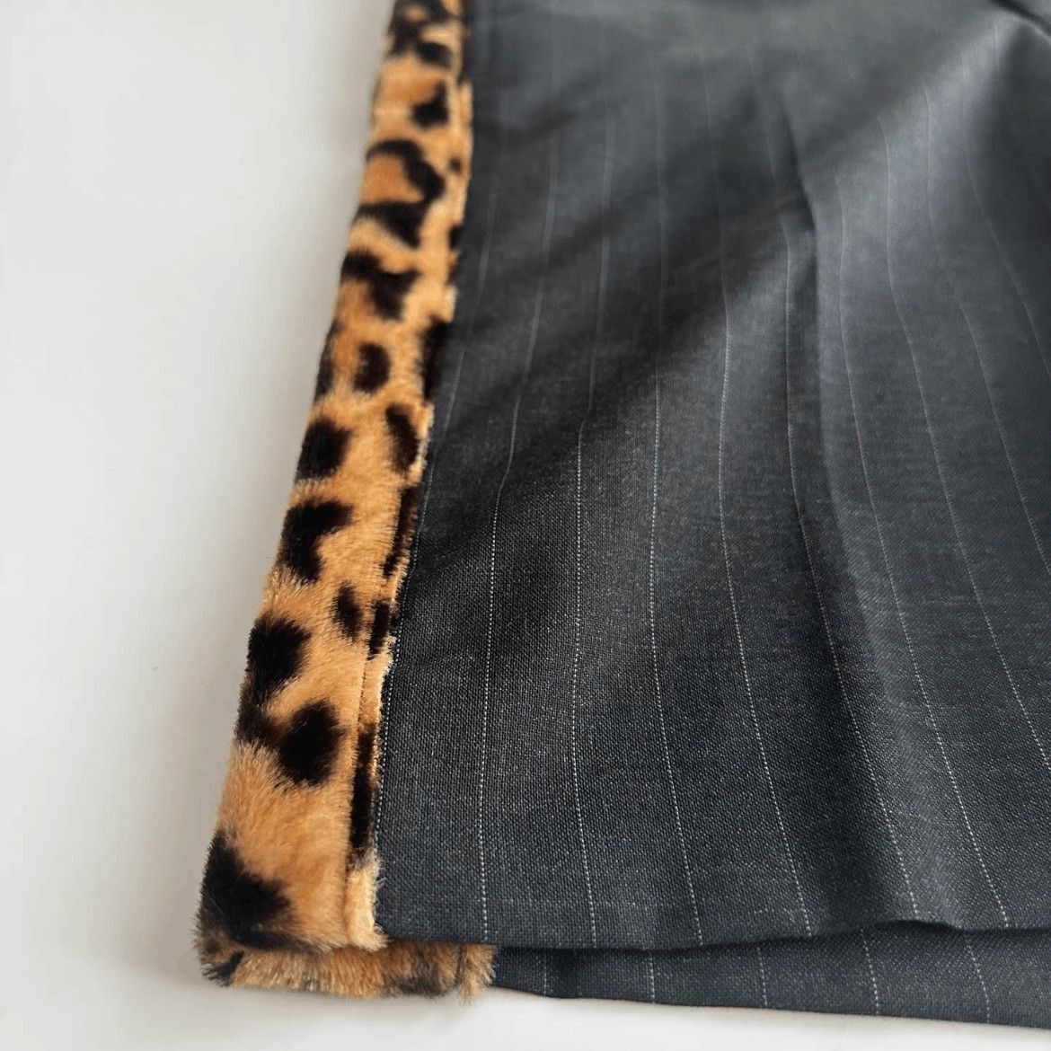 Comme des Garcons Homme Plus Sz S Comme Des Garcons Homme Plus Leopard Side Shirts-2508 Size US 30 / EU 46 - 2 Thumbnail