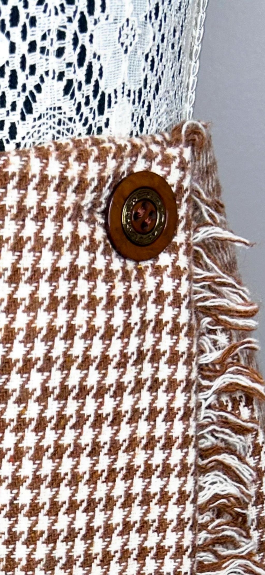 Other Vintage 80s above knee plaid, kilt Skirt, M, Brown and White Size 32" / US 10 / IT 46 - 9 Thumbnail