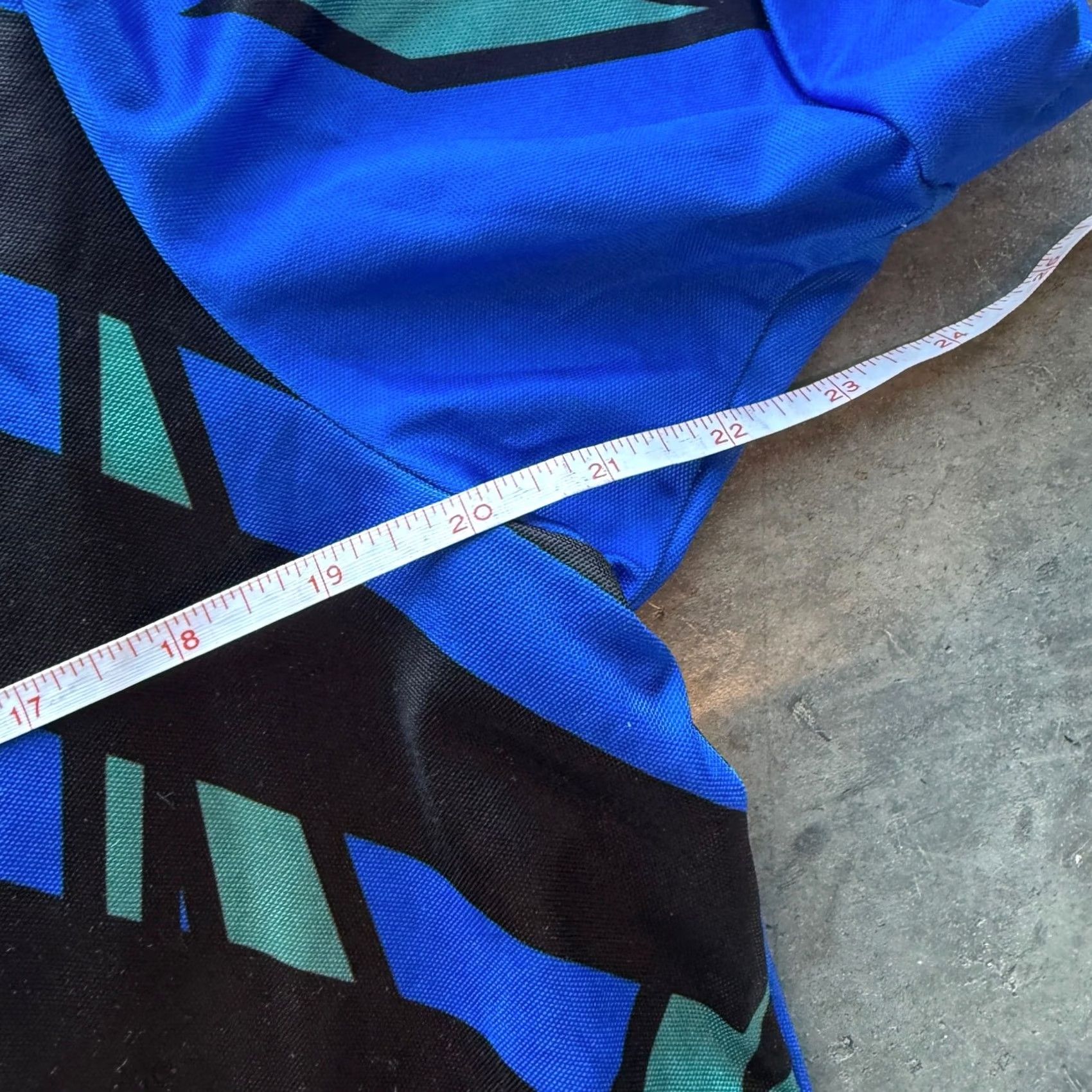 Vintage VINTAGE Sugoi Blue Black Star Cycle Cycling Jersey Short Sleeve Mens L Size US L / EU 52-54 / 3 - 4 Thumbnail