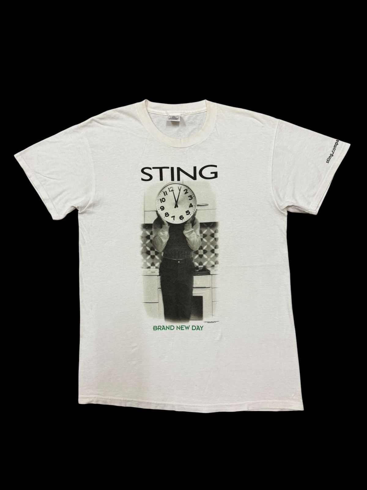 Band Tees Vintage 90s Sting Brand New Day Band Tshirt Size US L / EU 52-54 / 3 - 1 Thumbnail