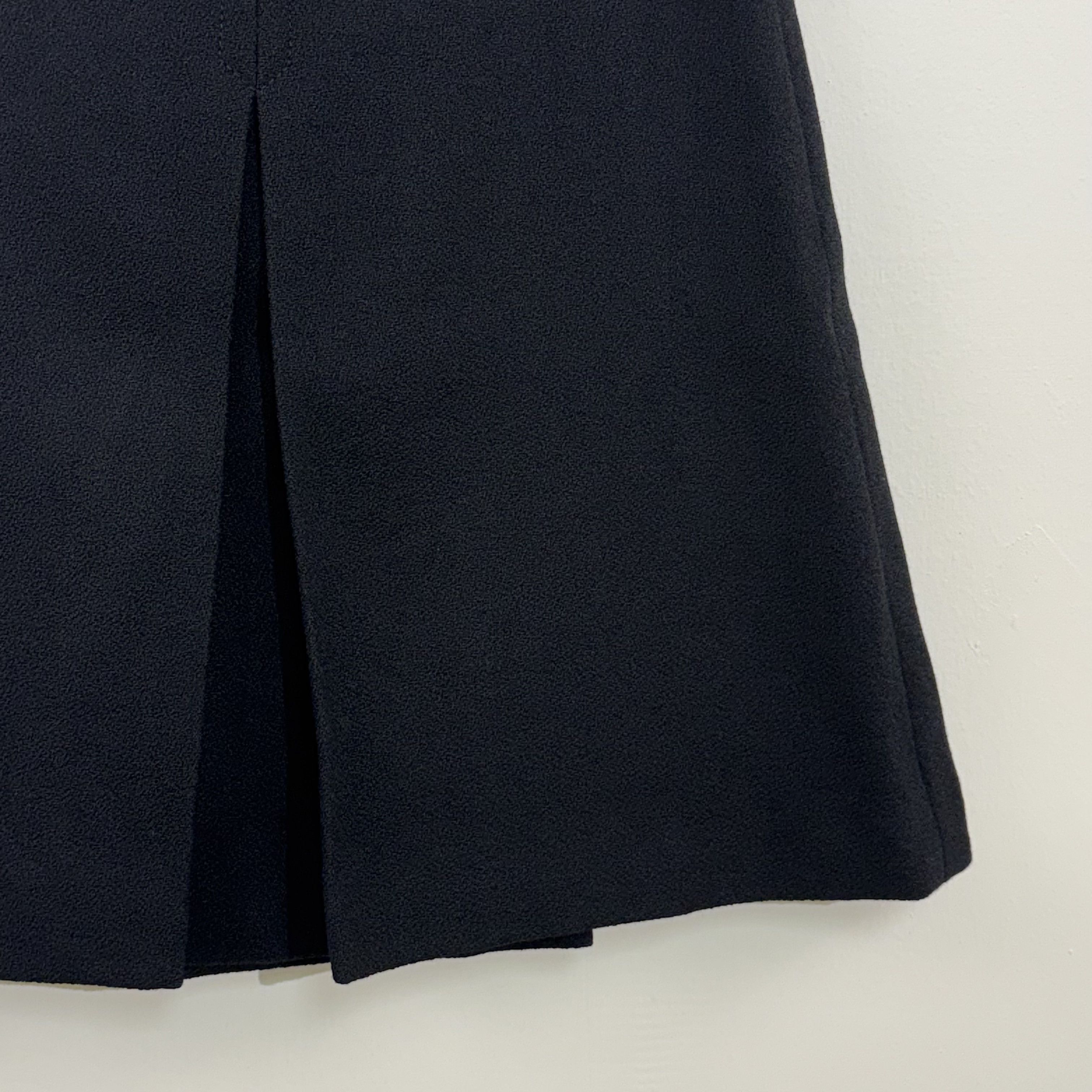 Gucci Gucci Pleated Mini Skirt Size 28" / US 6 / IT 42 - 3 Thumbnail