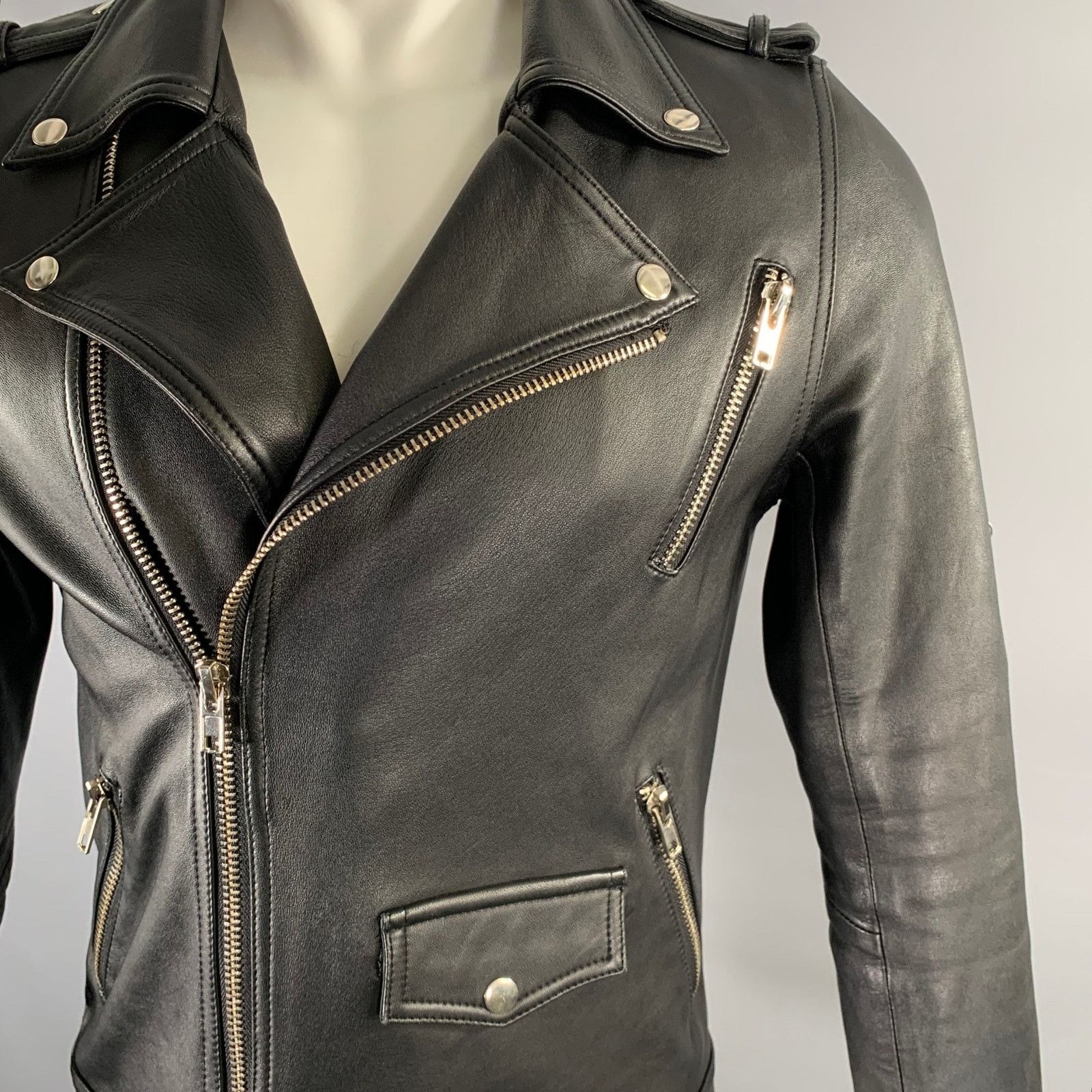 Other NO BRAND Chest Size M Black Leather Motorcycle Jacket Size US L / EU 52-54 / 3 - 5 Thumbnail