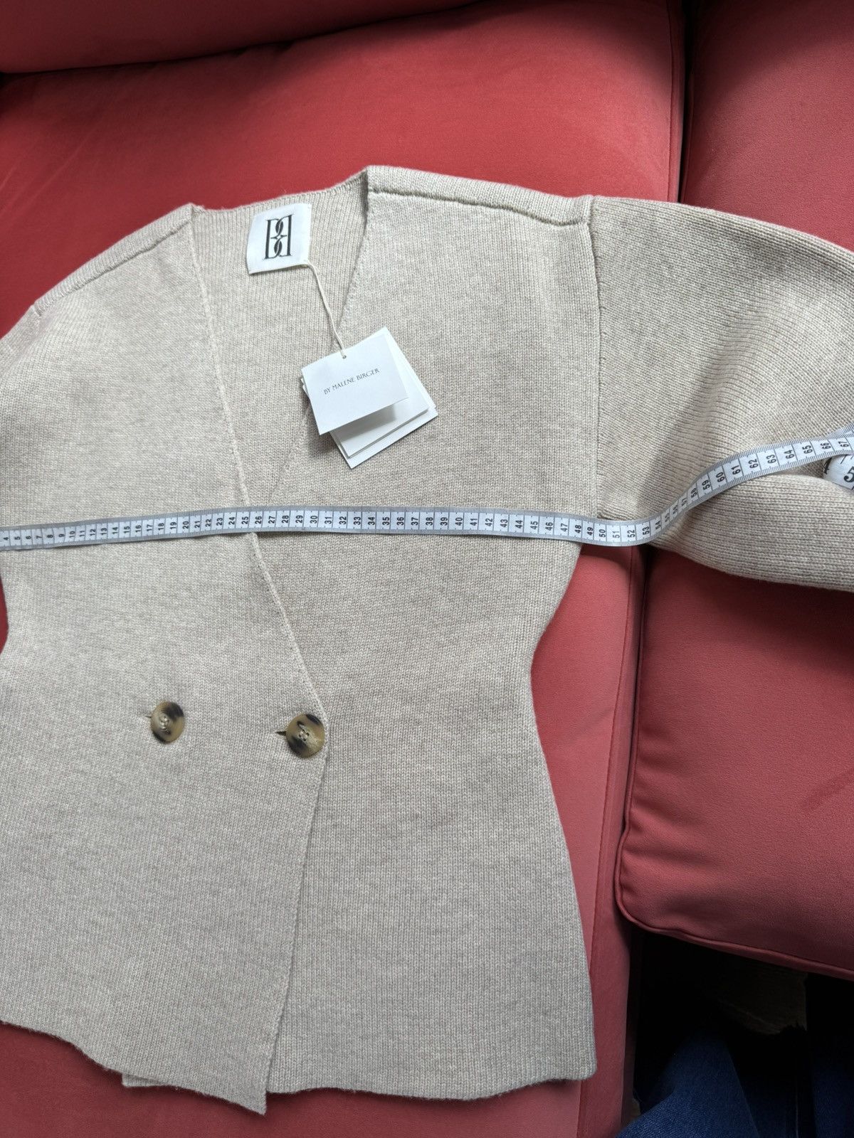 By Malene Birger By Malene Birger New structured knit cardigan, beige, size M Size M / US 6-8 / IT 42-44 - 6 Thumbnail