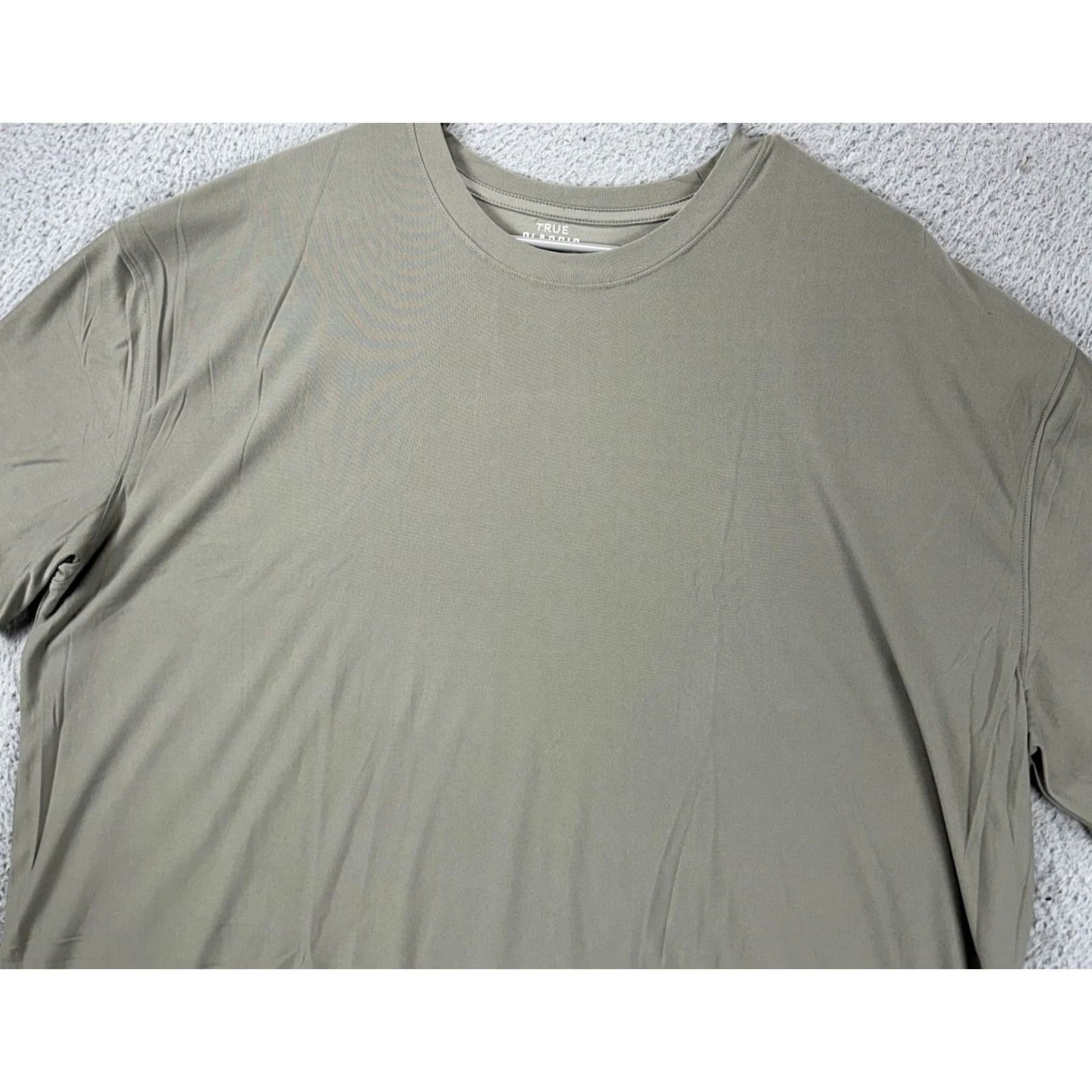 Vintage True Classic Shirt Adult 2XL Grey Crew Neck Short Sleeve Tee Stretch Mens Size US XXL / EU 58 / 5 - 2 Thumbnail