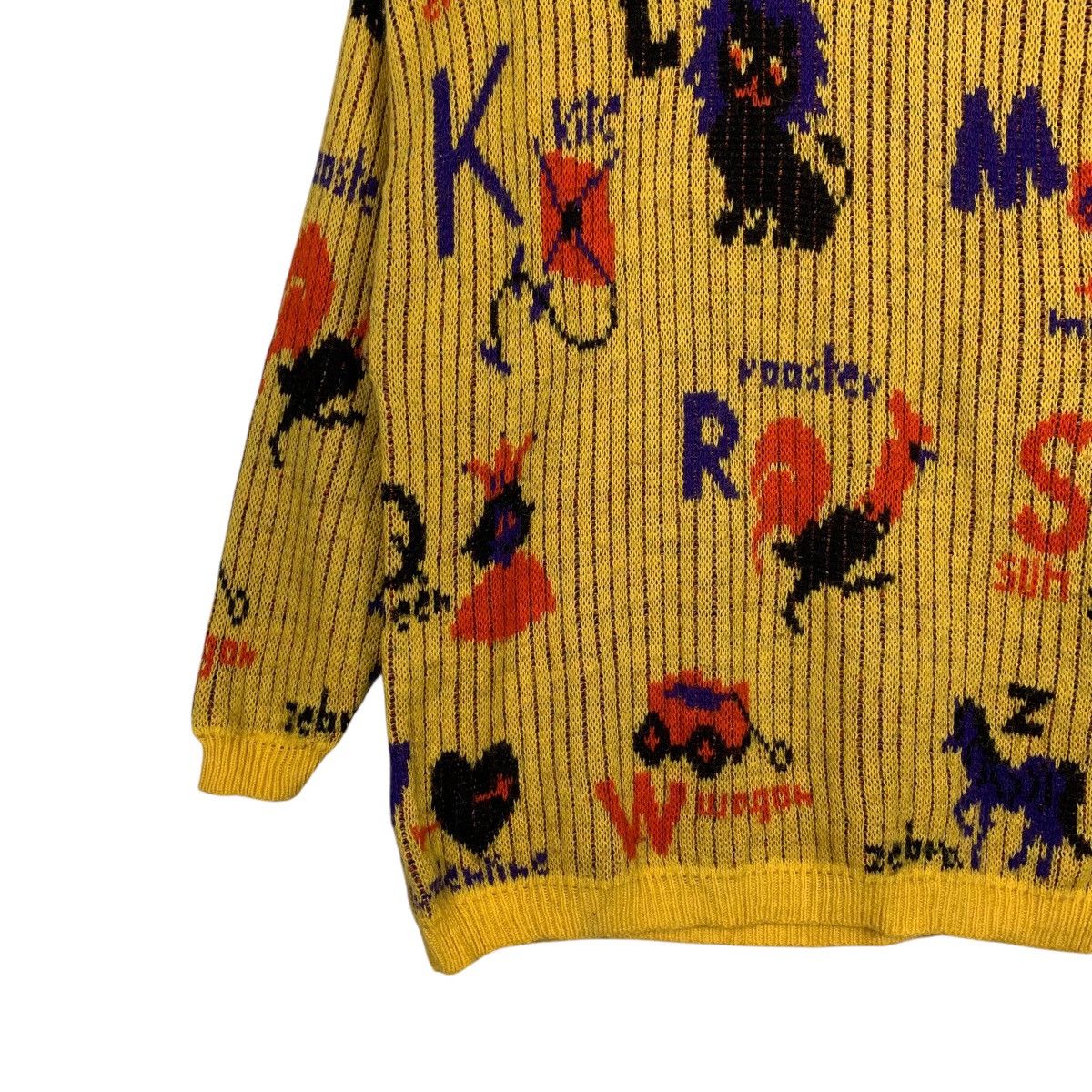 Benetton Vintage 80s Benetton Full Print Knitwear Sweater Size US M / EU 48-50 / 2 - 3 Thumbnail