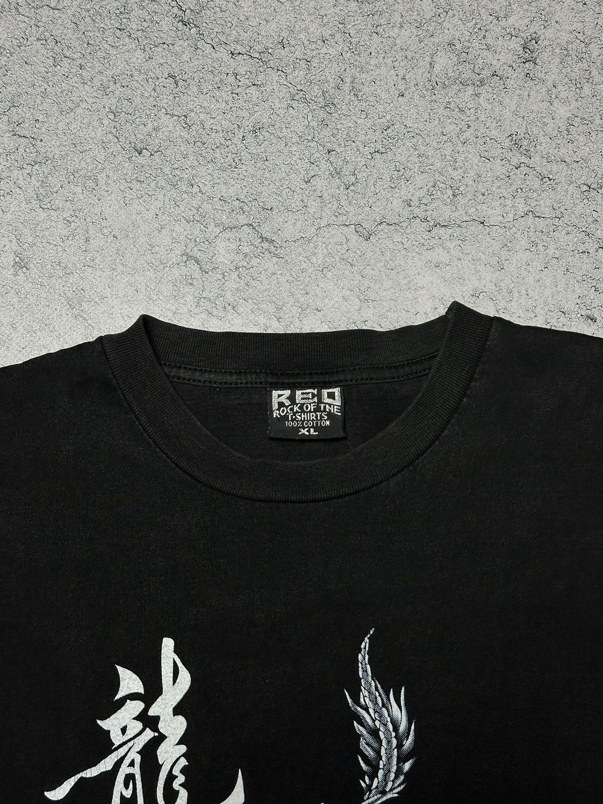 Vintage Vintage REO Rock Dragon Yin Yang Skulls T-Shirt Size US XL / EU 56 / 4 - 4 Thumbnail