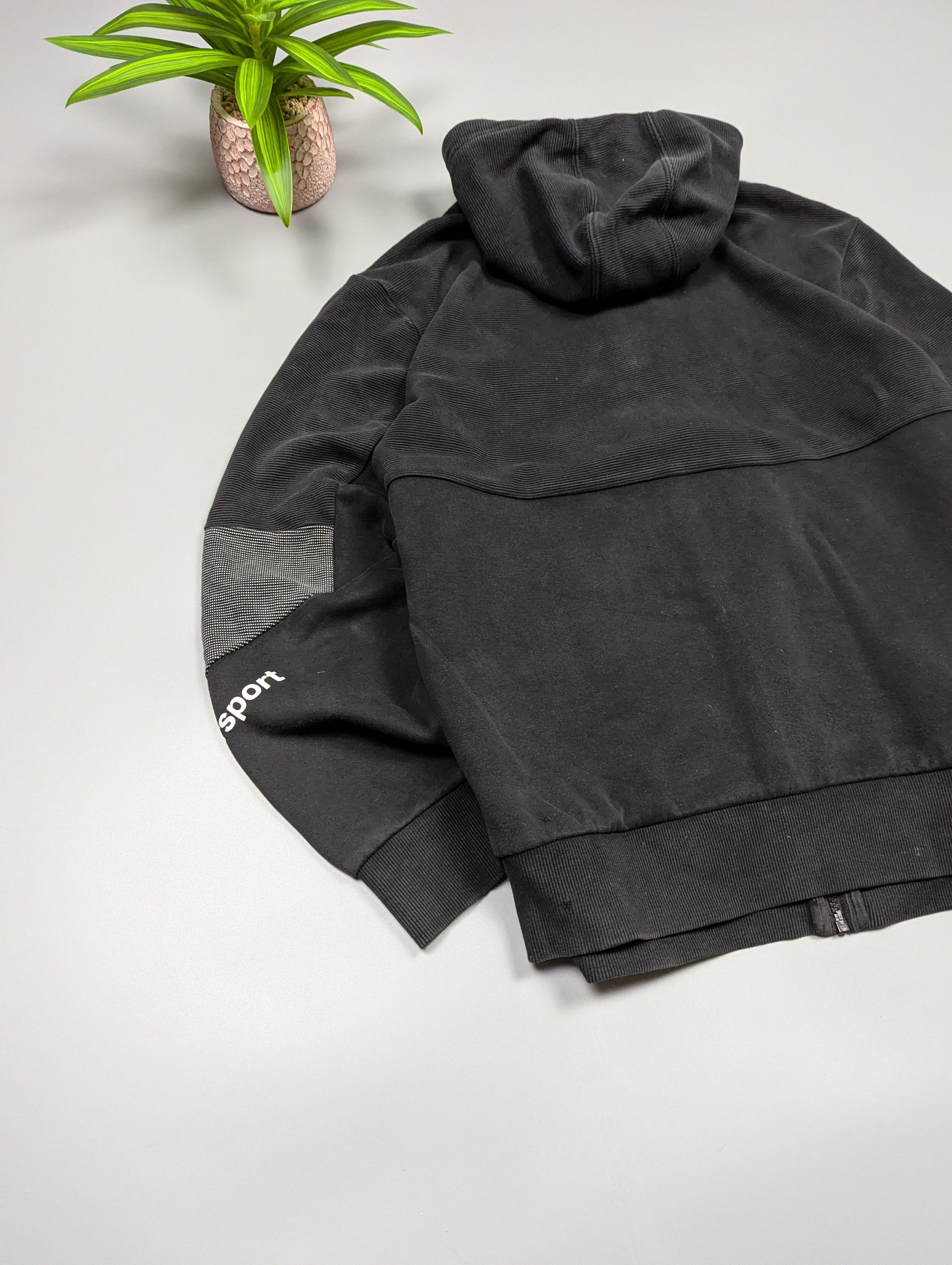 BMW × Puma Puma x BMW M Motorsport Distressed Black Hoodie Full Zip Size US L / EU 52-54 / 3 - 18 Thumbnail