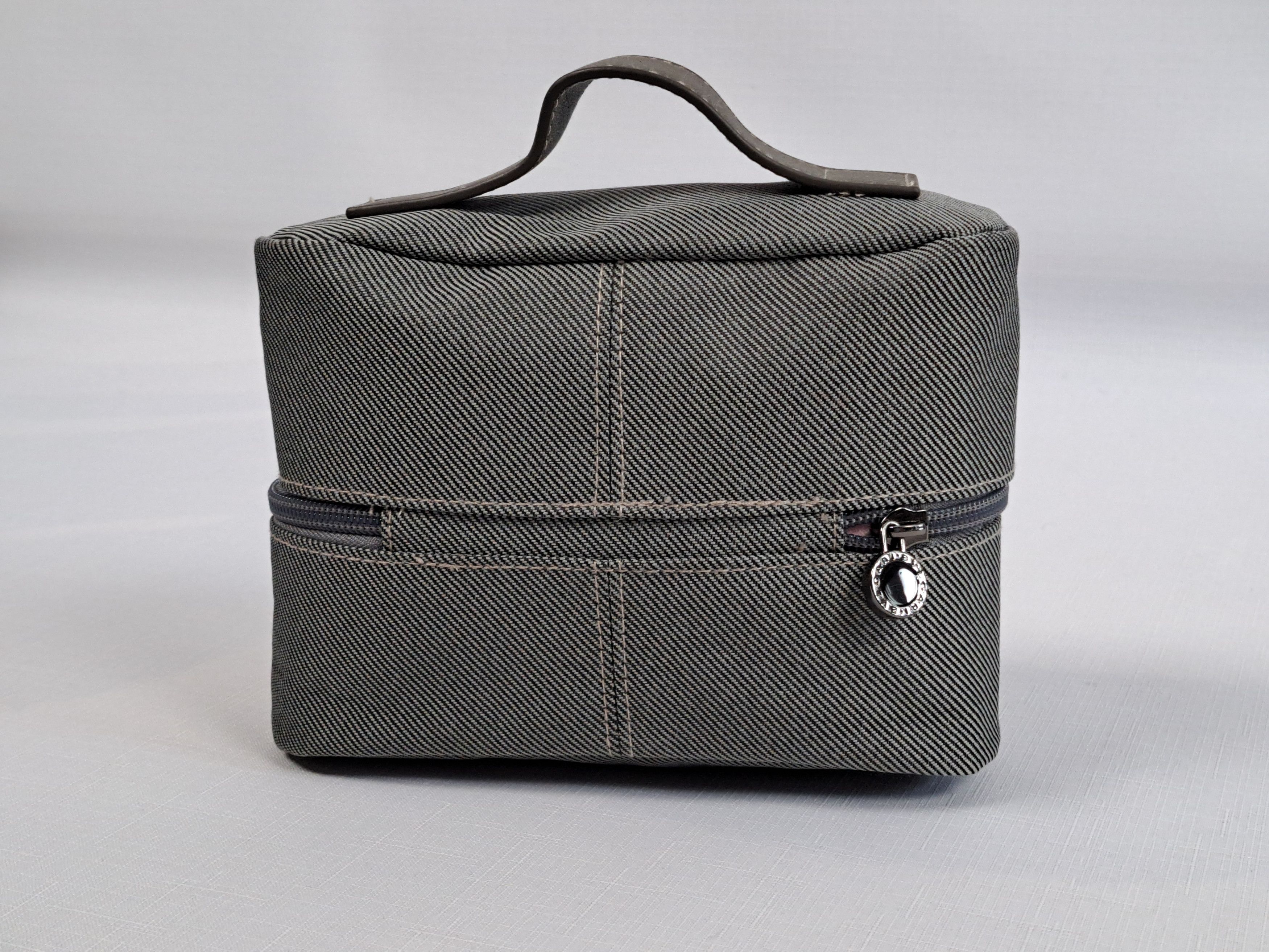 Bvlgari Bvlgari cosmetic travel/toilet bag. Size ONE SIZE - 4 Thumbnail