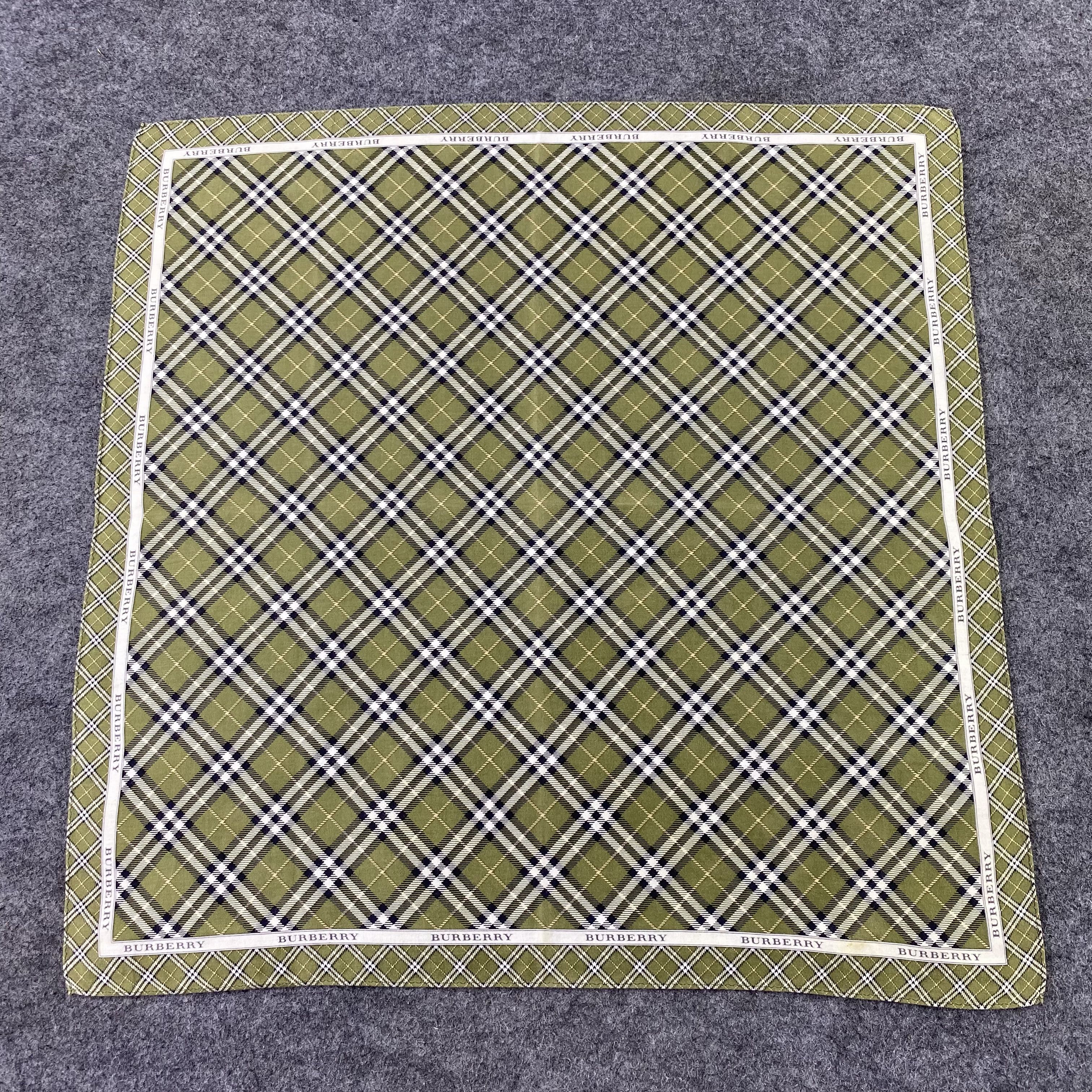 Burberry × Vintage Burberry Handkerchief / Bandana / Neckerchief-B1126 Size ONE SIZE - 3 Thumbnail