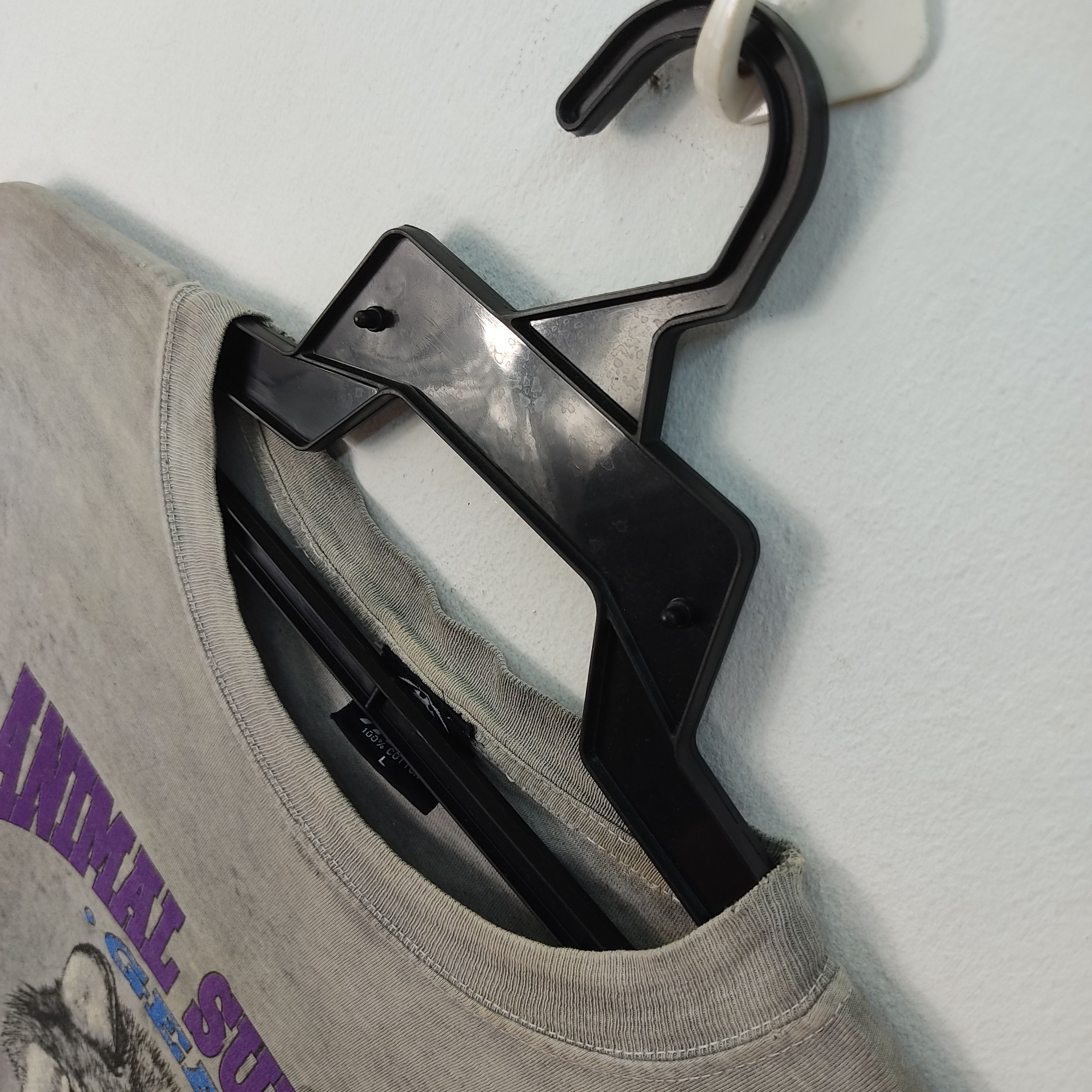 Habitat × Vintage Vintage Animal Survival Gear Gray Wolf Distress T-Shirt Size US L / EU 52-54 / 3 - 4 Thumbnail