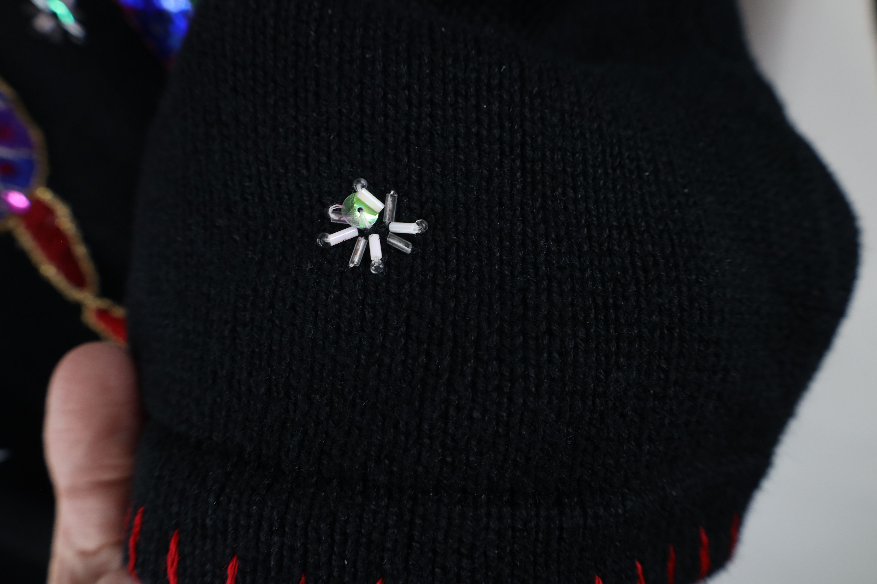 Vintage Vintage 90s Cat Kitten Stocking Beaded Knit Sweater Black Size S / US 4 / IT 40 - 10 Thumbnail