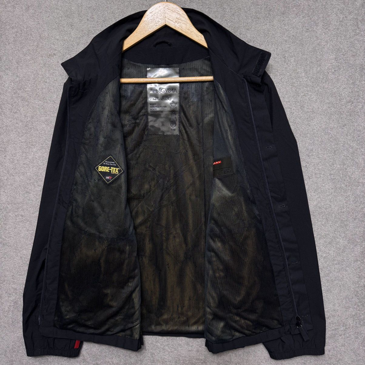 Prada Prada Gore-Tex Red Tab Nylon Jacket Size US L / EU 52-54 / 3 - 17 Thumbnail