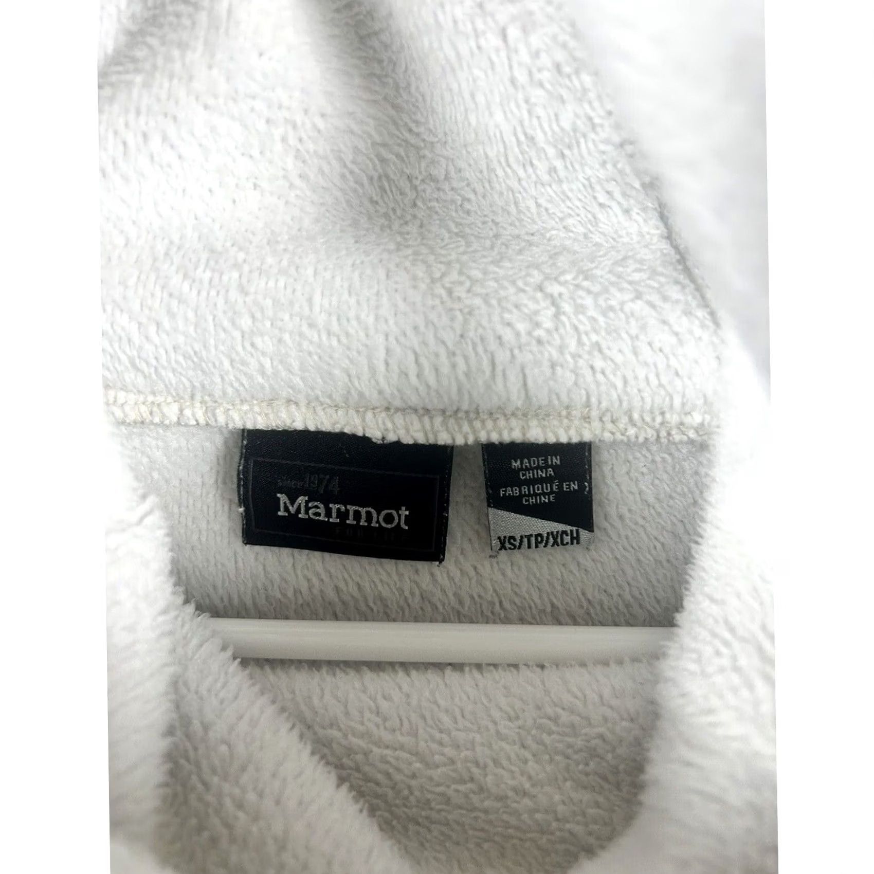 Marmot Marmot Women’s Cowl Neck Hoodie XS Gray Polyester Knit Sweatshirt Long Sleeve Quilted Pockets Autumn Winter Spring Fall Casual Outdoors Size XS / US 0-2 / IT 36-38 - 3 Thumbnail