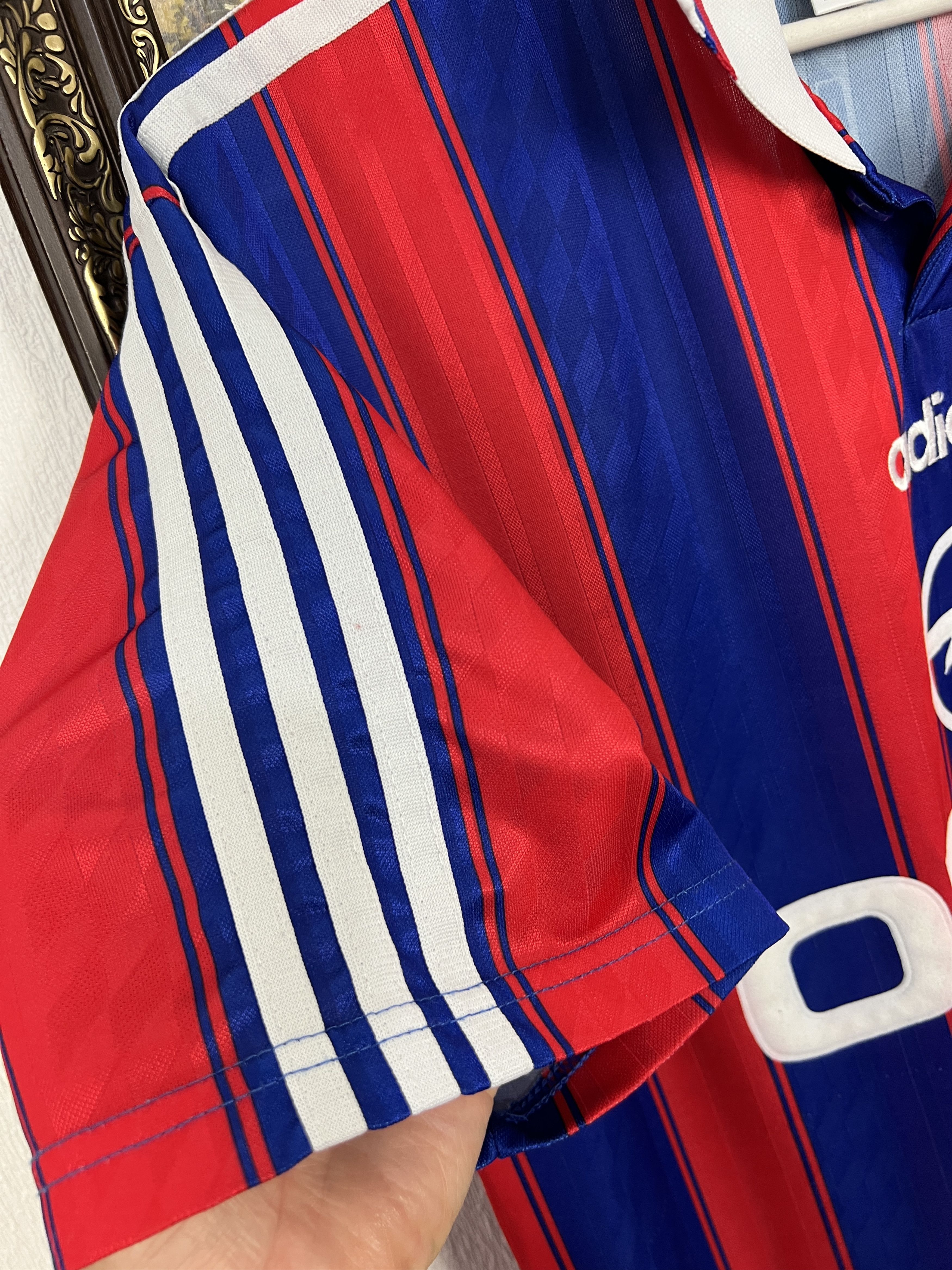 Adidas Bayern Munich Home football shirt 1995 #18 Klinsmann Adidas Size US M / EU 48-50 / 2 - 5 Thumbnail