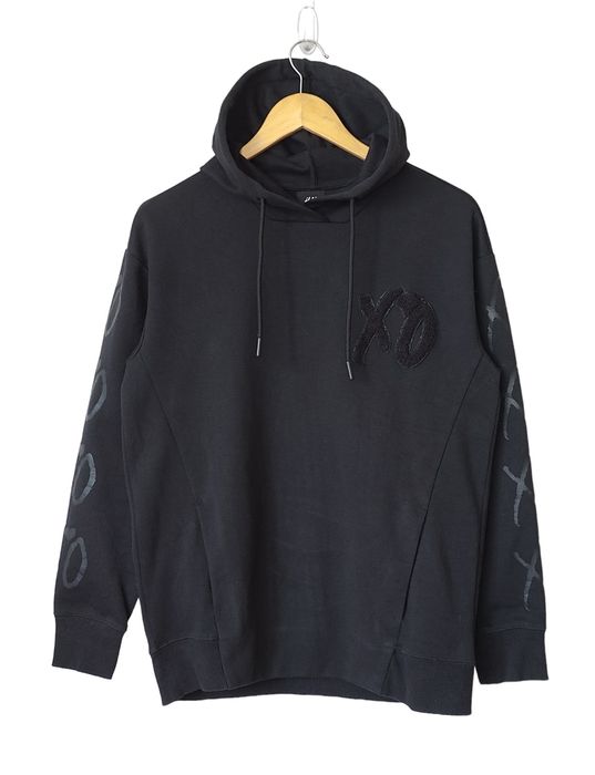 The weeknd discount x h&m hoodie