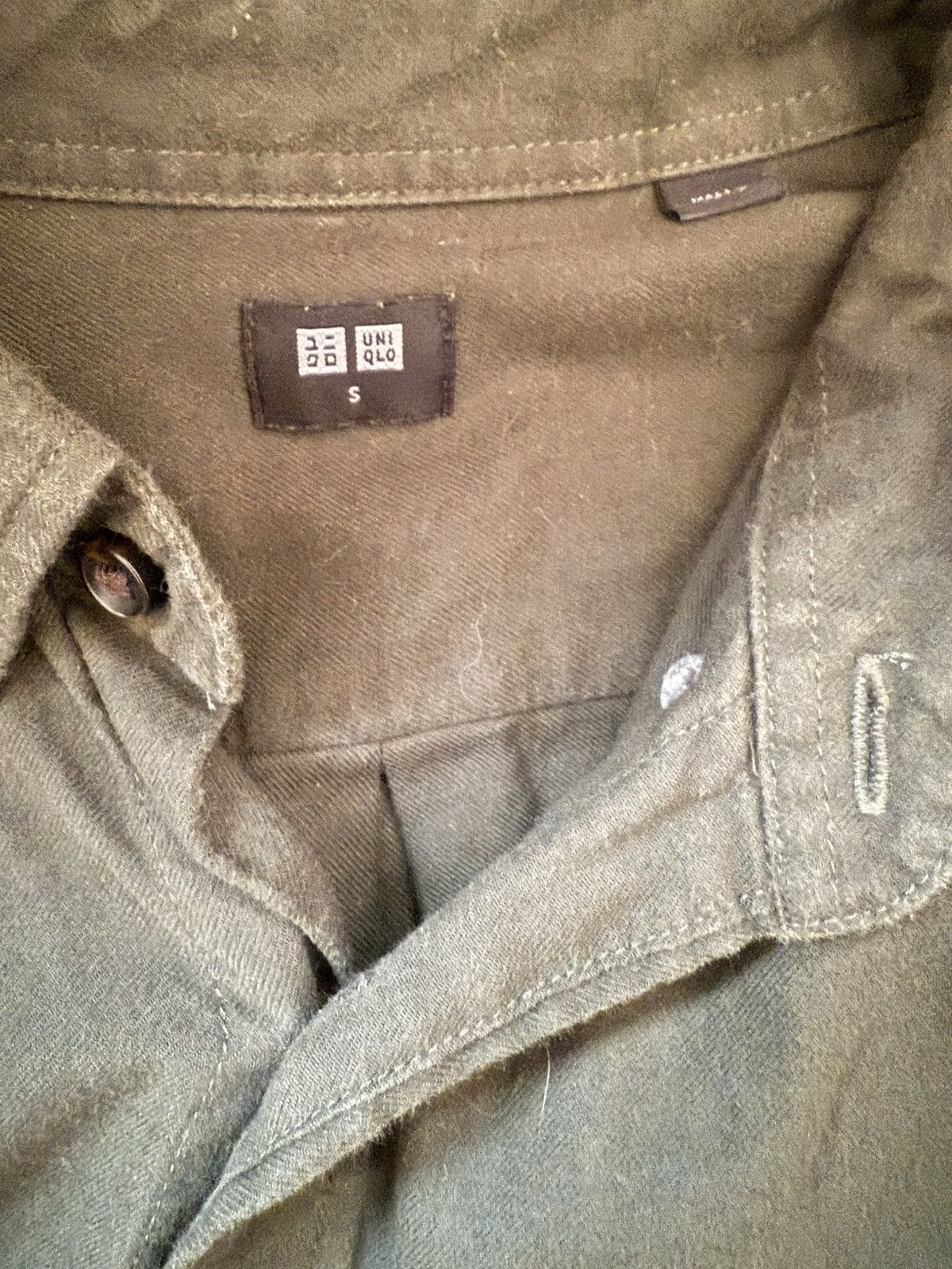 Japanese Brand × Uniqlo Olive Green Flannel Shirt Size US S / EU 44-46 / 1 - 8 Thumbnail