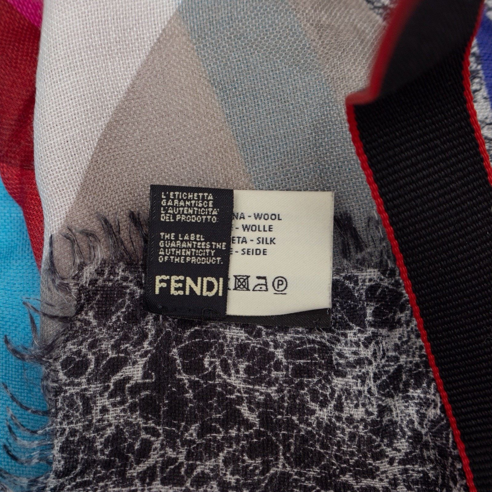 Fendi FENDI Abstract Geometric Birds Wool/Silk Square Scarf Shawl Size ONE SIZE - 8 Thumbnail