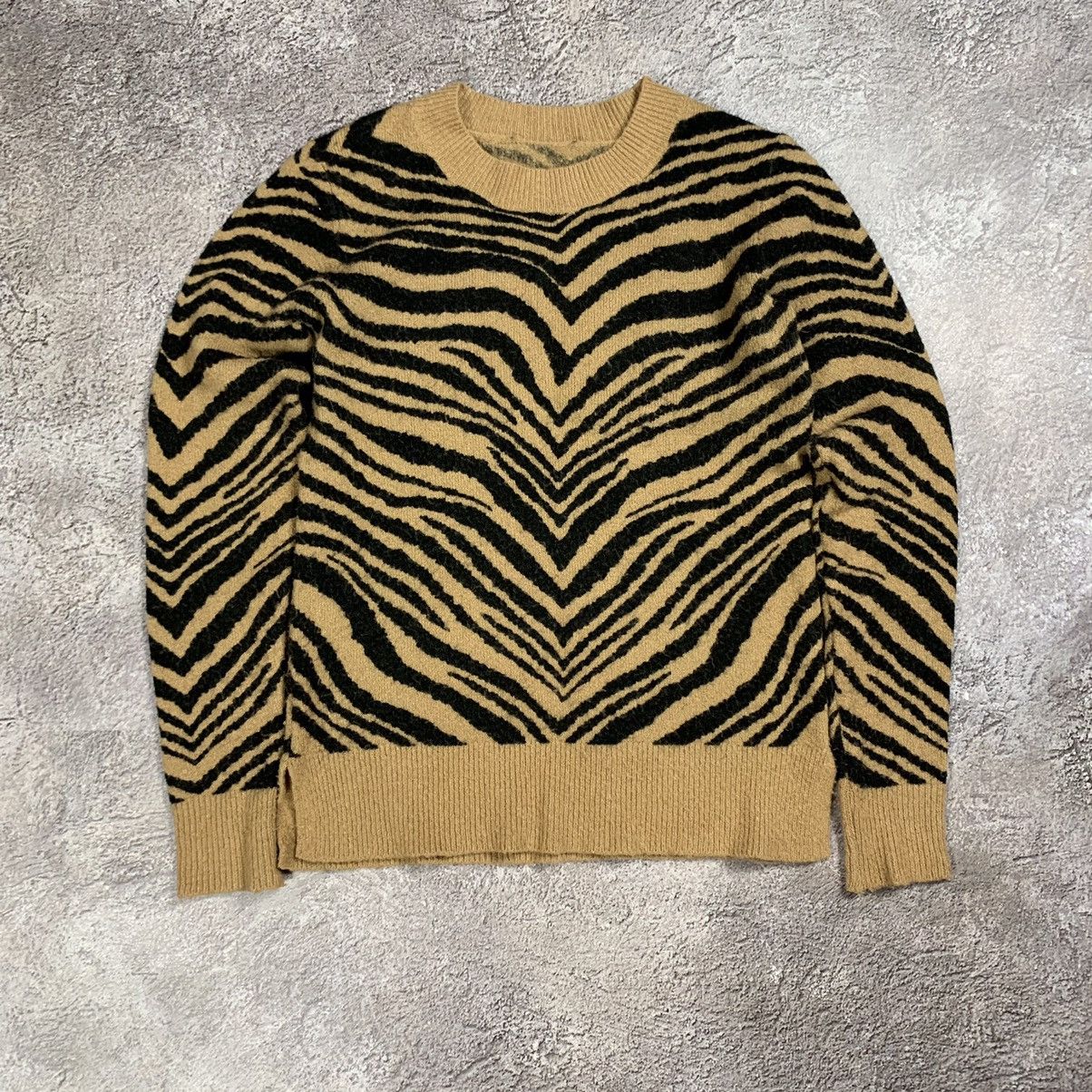 Vintage Vintage 90s Zebra Stripe Knit Sweater Y2K Grunge Baggy S Size S / US 4 / IT 40 - 1 Thumbnail