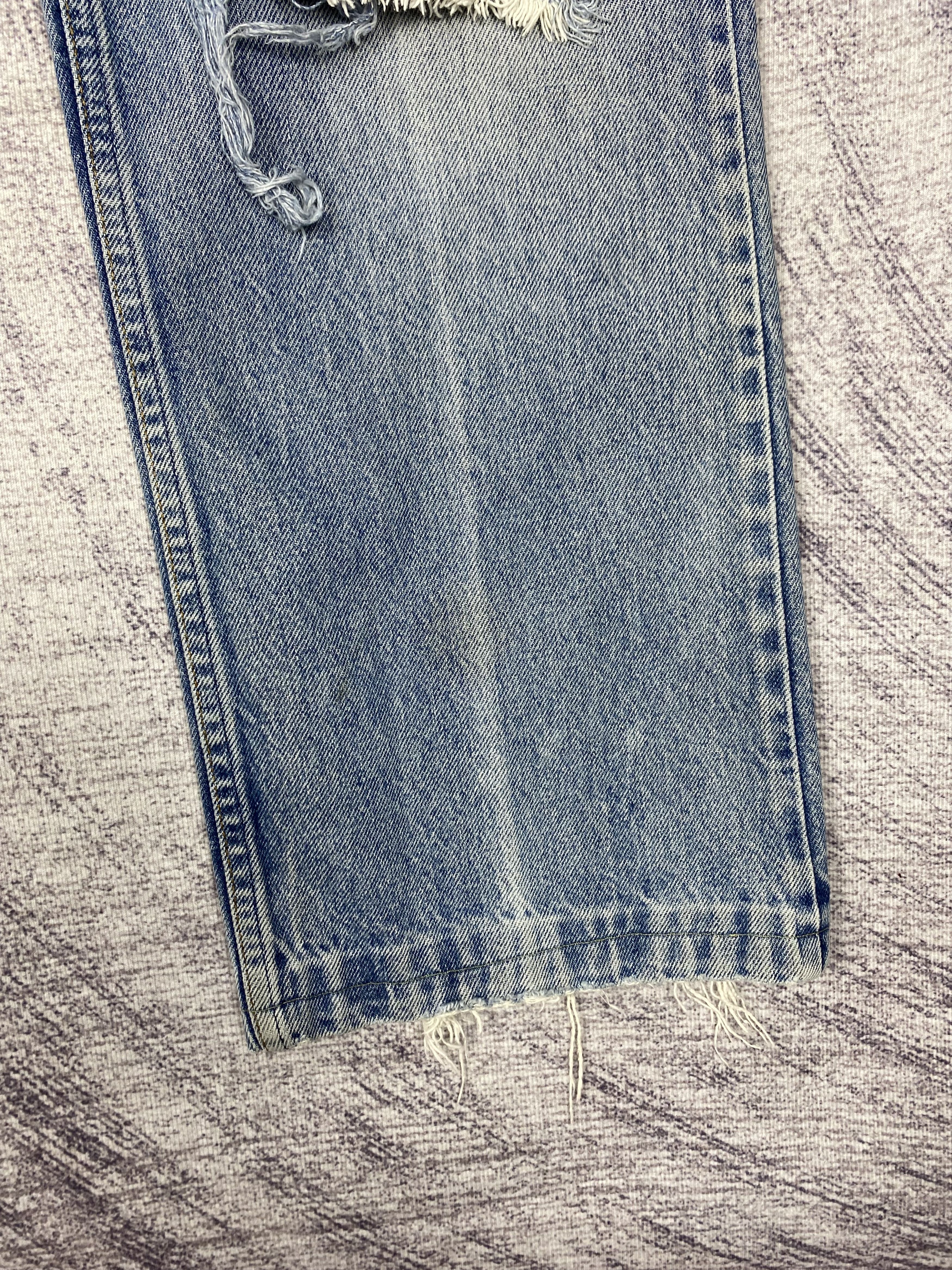 Levi's Vintage Levi's Distressed Blue Denim Jeans PT0481 Size US 38 / EU 54 - 6 Thumbnail