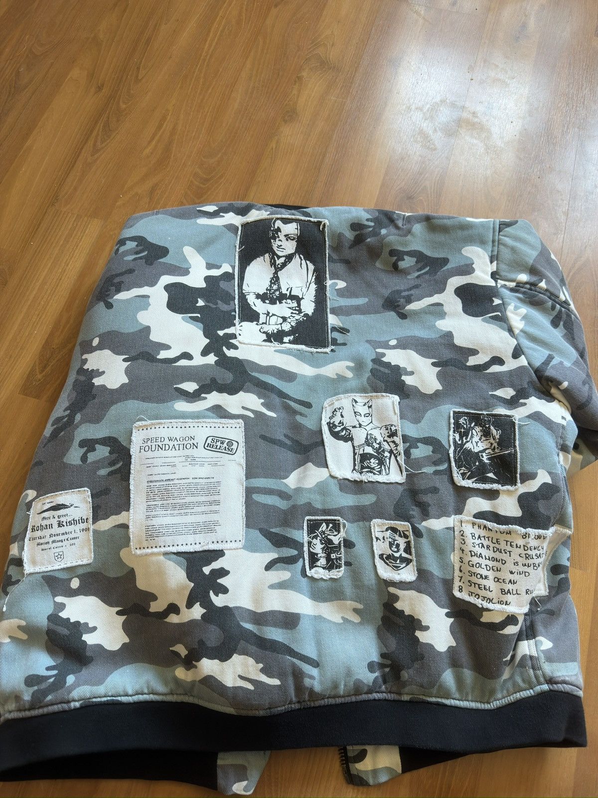 Rough Simmons Rough simmons bomber Size US L / EU 52-54 / 3 - 6 Thumbnail