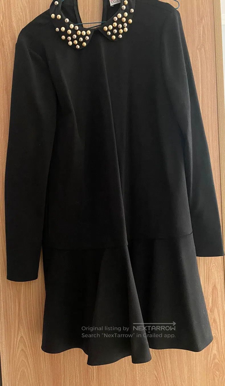 Valentino Valentino Black dress Size L / US 10 / IT 46 - 1 Thumbnail
