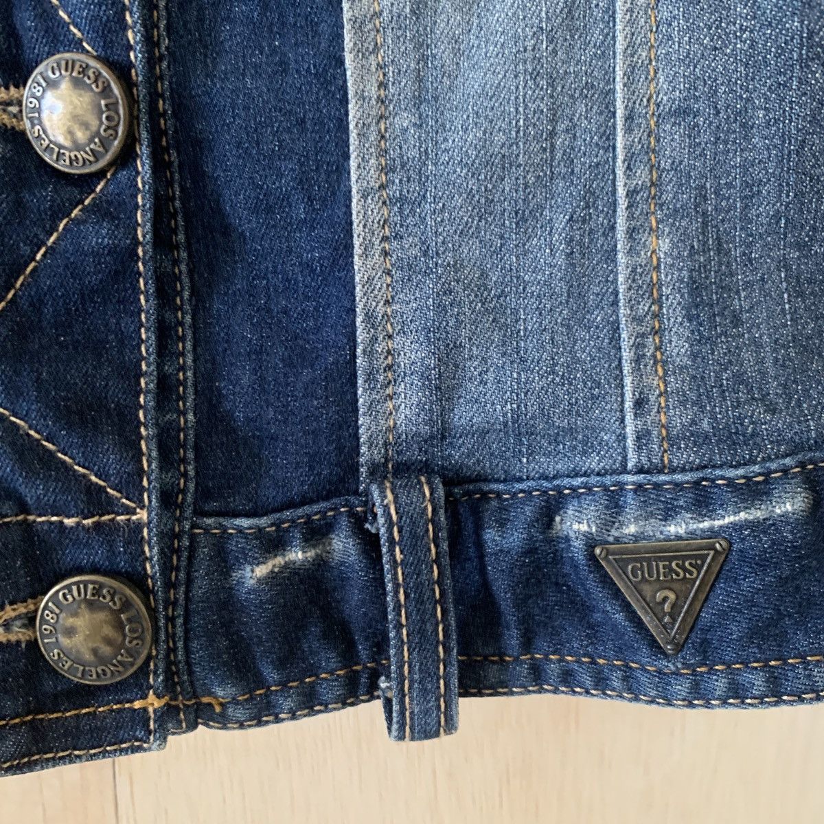 Designer × Guess Y2K Guess Los Angeles Trucker Denim Trucker Women's Jacket Size S / US 4 / IT 40 - 6 Thumbnail