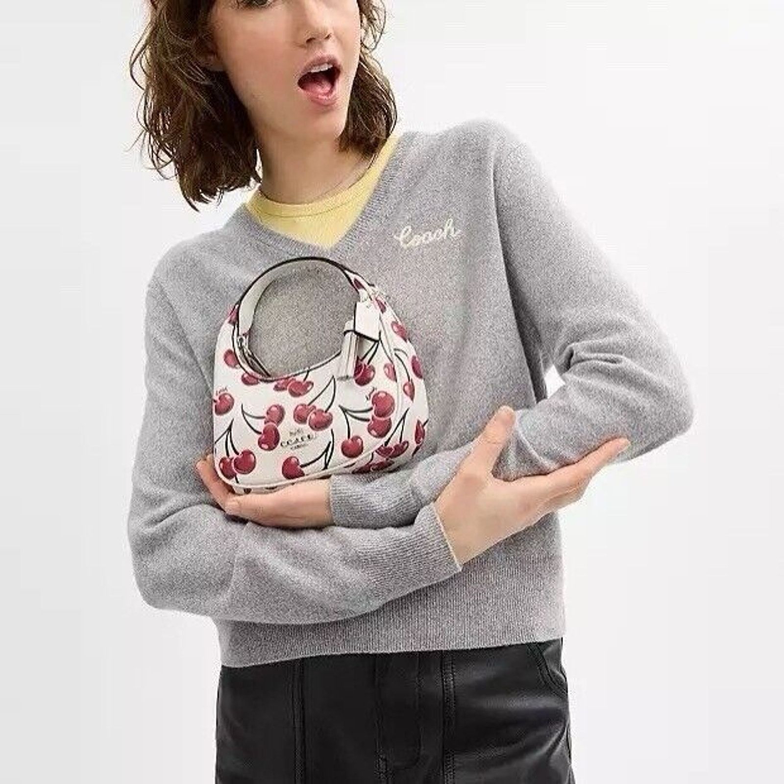 Coach NWT Coach Carmen Mini Chalk Cherry Crossbody Hobo CY711 Size ONE SIZE - 8 Thumbnail