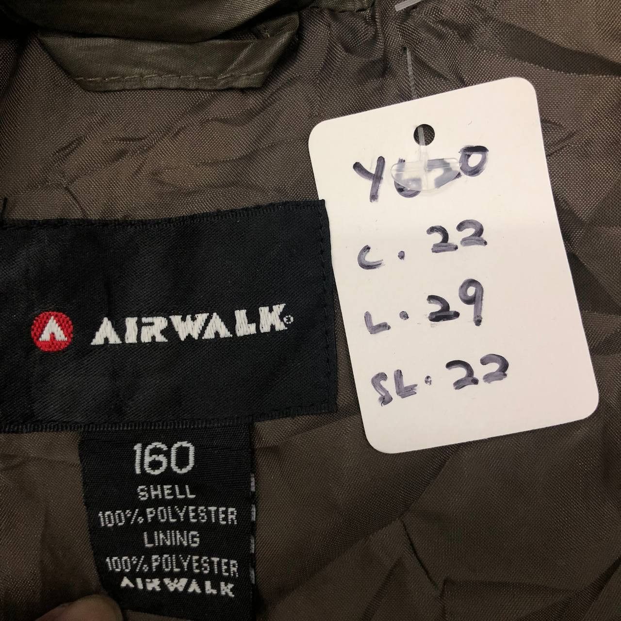 Airwalk Y620 AIRWALK QUILTED JACKETS Size US M / EU 48-50 / 2 - 11 Thumbnail