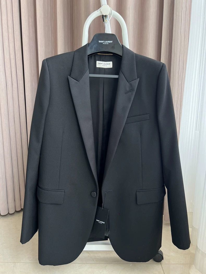 Saint Laurent Paris Saint Laurent Paris A buttoned collar suit jacket-2506 Size US S / EU 44-46 / 1 - 1 Thumbnail