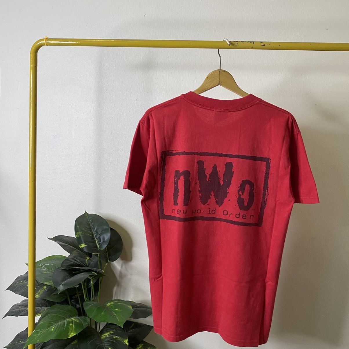WCW/nWo Vintage 2000s NWO New World Order Wrestling T Shirt Size US M / EU 48-50 / 2 - 6 Thumbnail