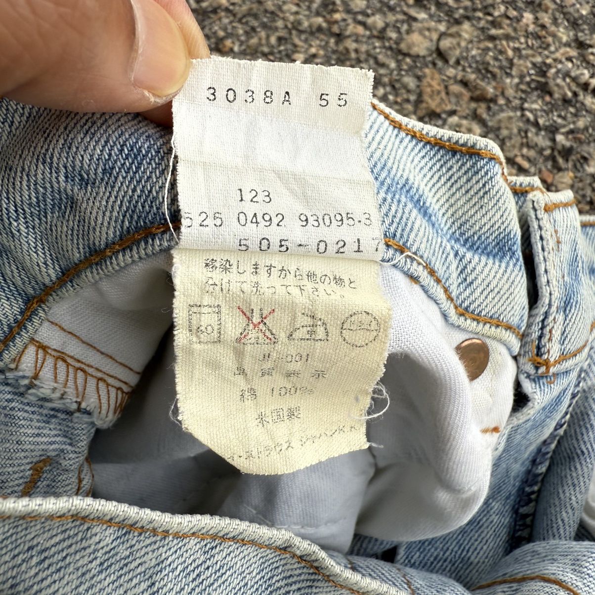 Levi's VINTAGE LEVI'S 505 90' STRAIGHT FADED JEAN DENIM PANTS Size US 30 / EU 46 - 16 Thumbnail