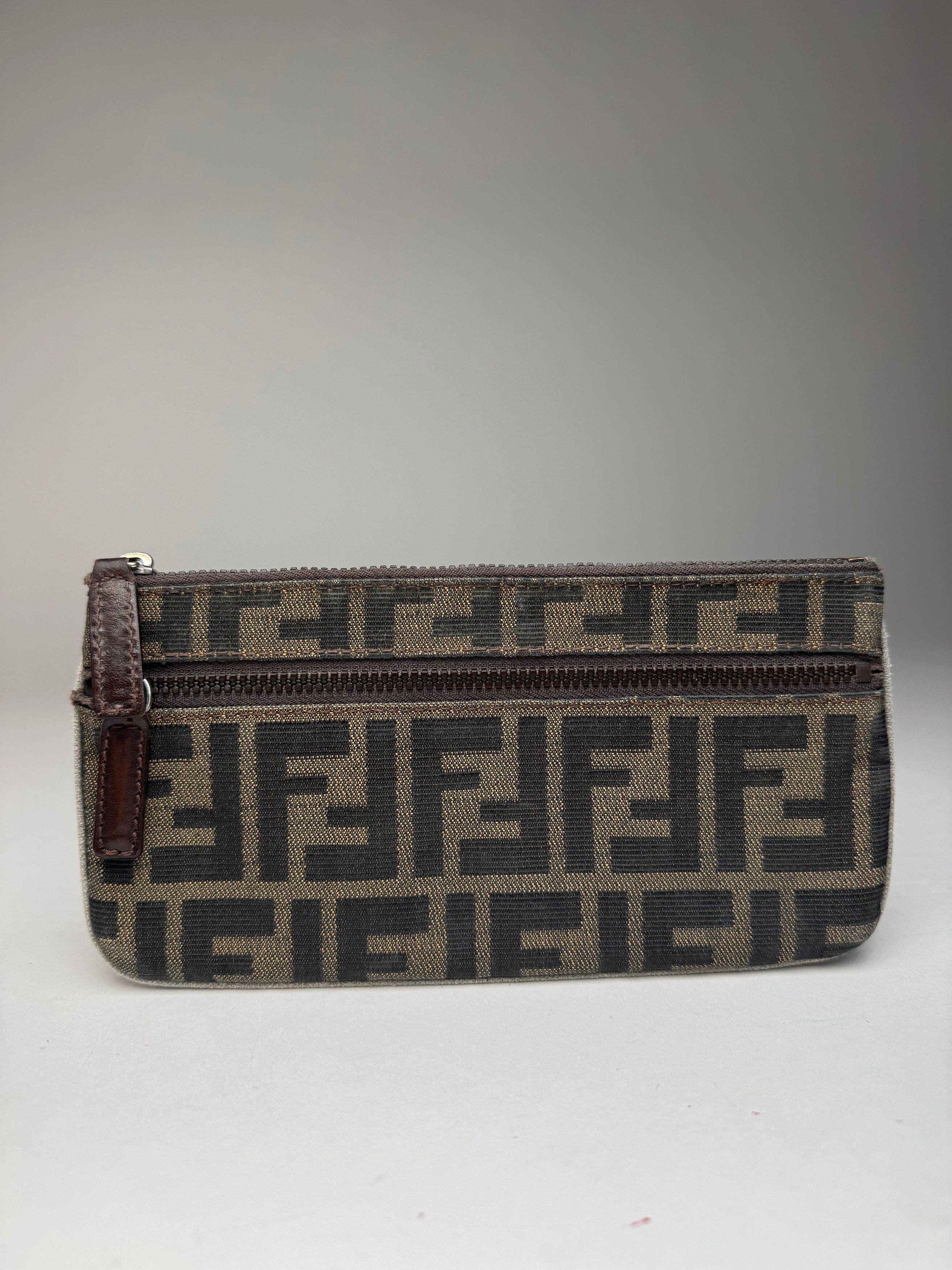 Fendi Vintage Monogram Card Holder / Clutch Brown Size ONE SIZE - 1 Thumbnail