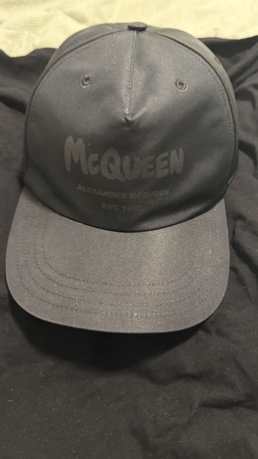 Alexander McQueen Black Graffiti Hat Size ONE SIZE - 1 Thumbnail