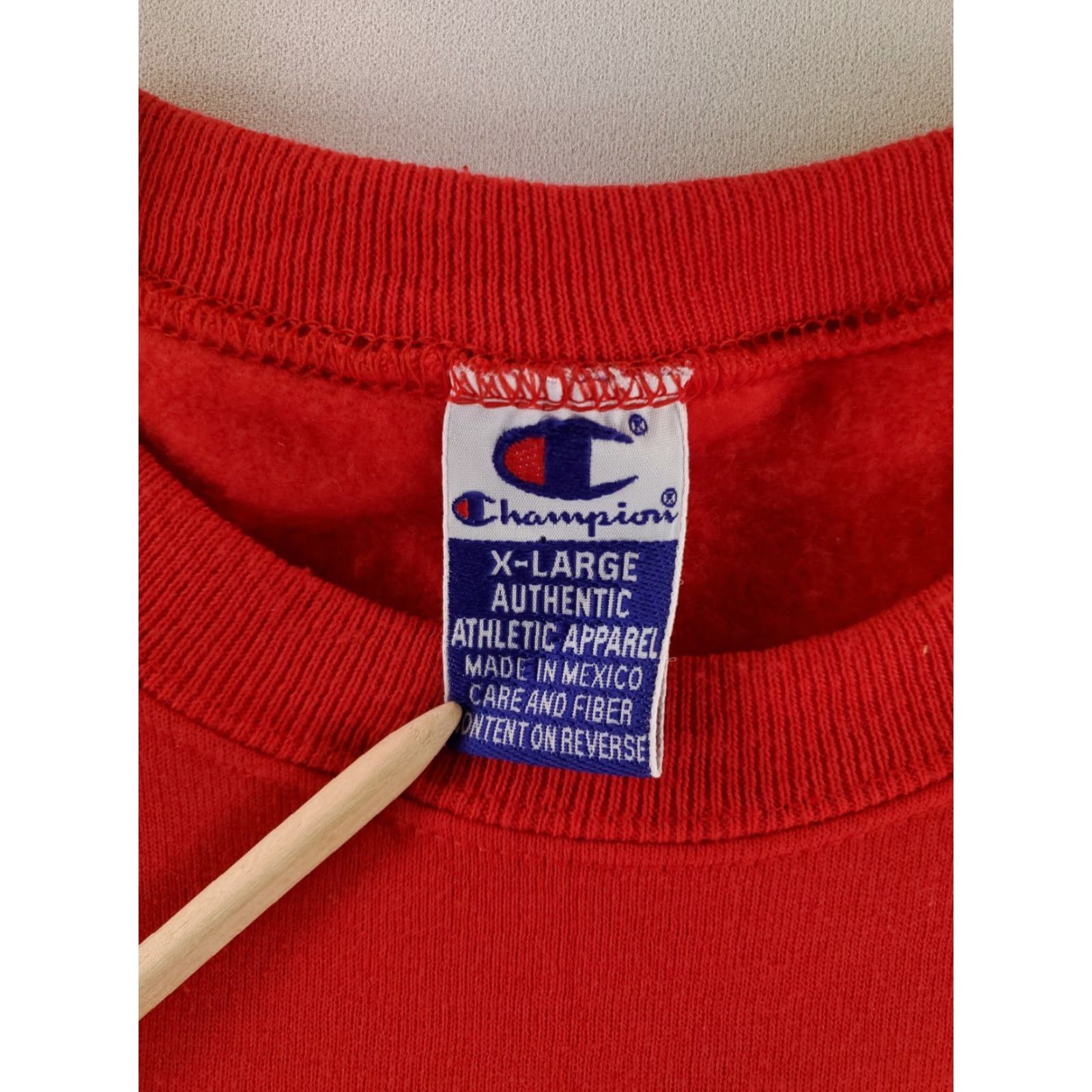 Champion VINTAGE Champion 90s Sweatshirt Crew Neck Red XL Mens Crew Neck Sweatshirt Red XL Mens VTG 90s Size US XL / EU 56 / 4 - 6 Thumbnail