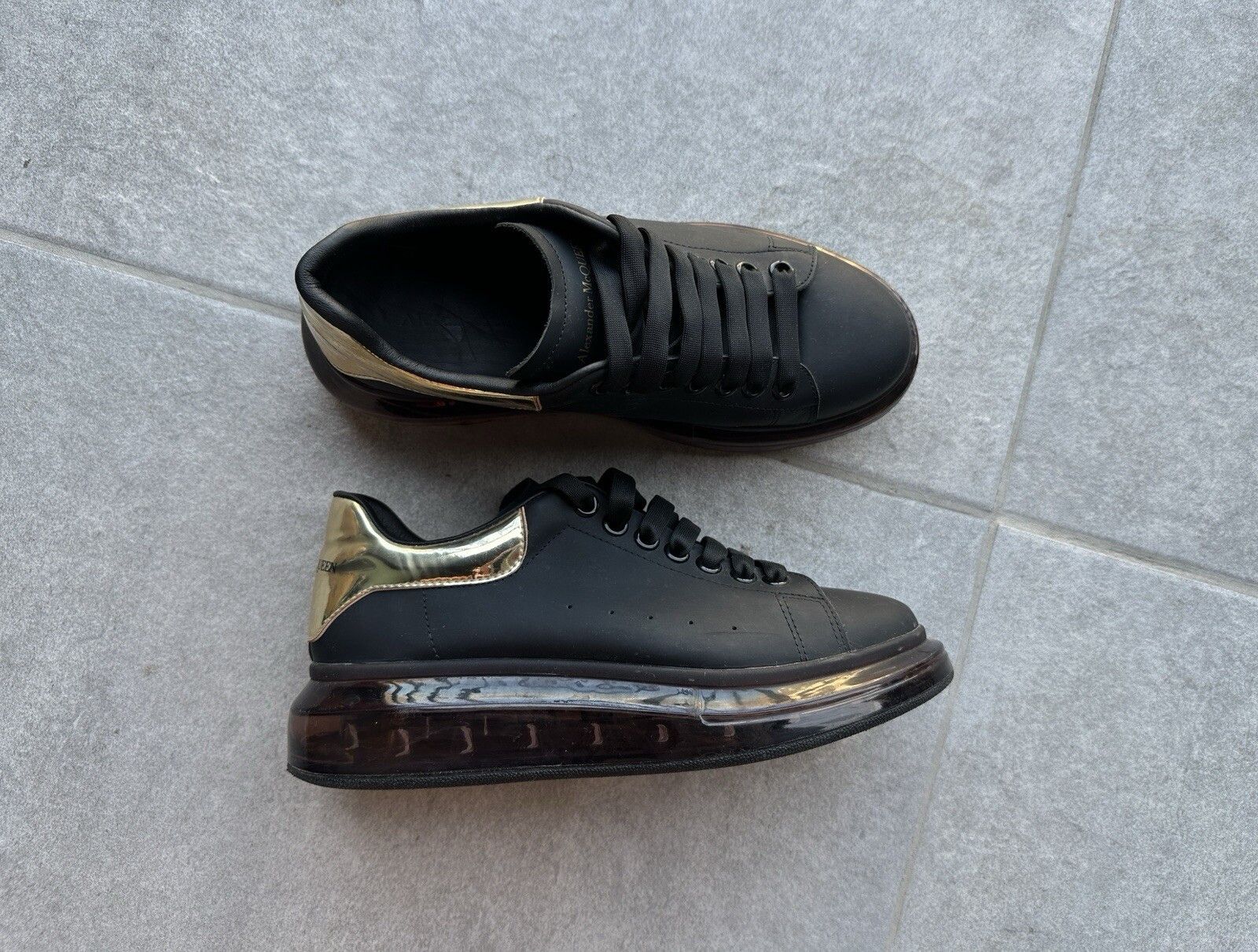 Alexander McQueen Alexander McQueen Oversized Classic Womens Sneakers Shoes Size US 9 / IT 39 - 1 Thumbnail
