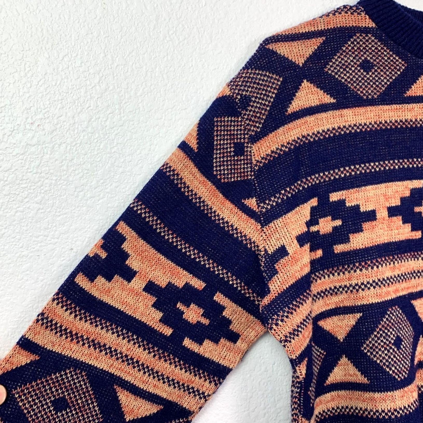Vintage VINTAGE Men's Southwestern Sweater Navy Blue Peach Mock Neck Large Indie Sleaze Sweater Size US L / EU 52-54 / 3 - 2 Thumbnail